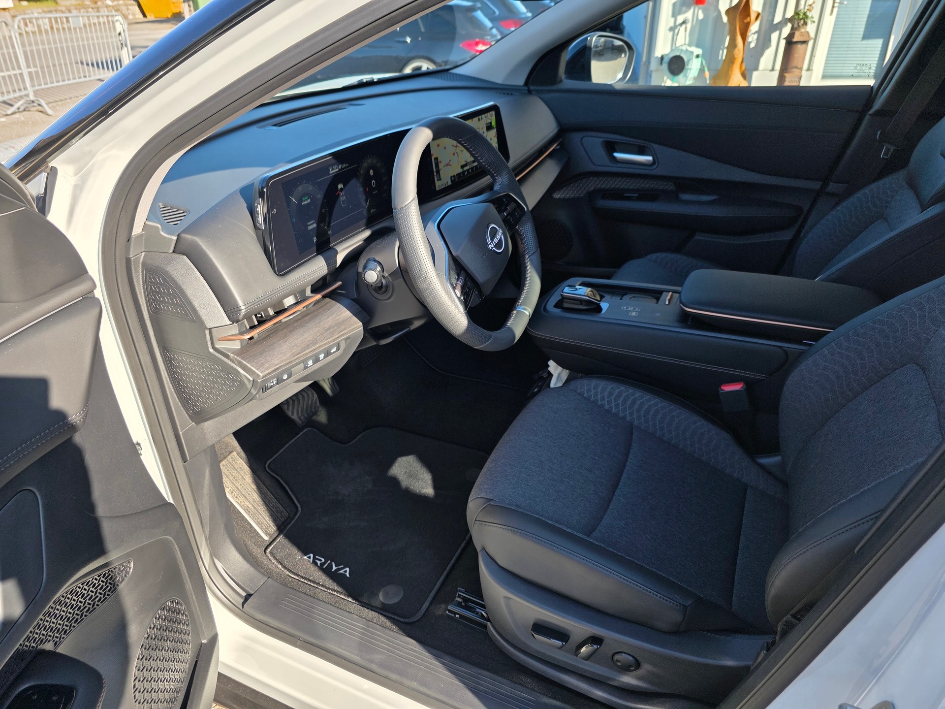 NISSAN Ariya 87 kWh Advance-image-16