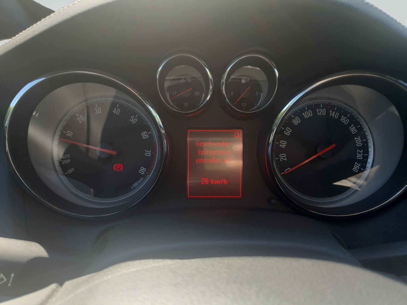 OPEL Cascada 1.4 T eTEC Cosmo S/S-image-13
