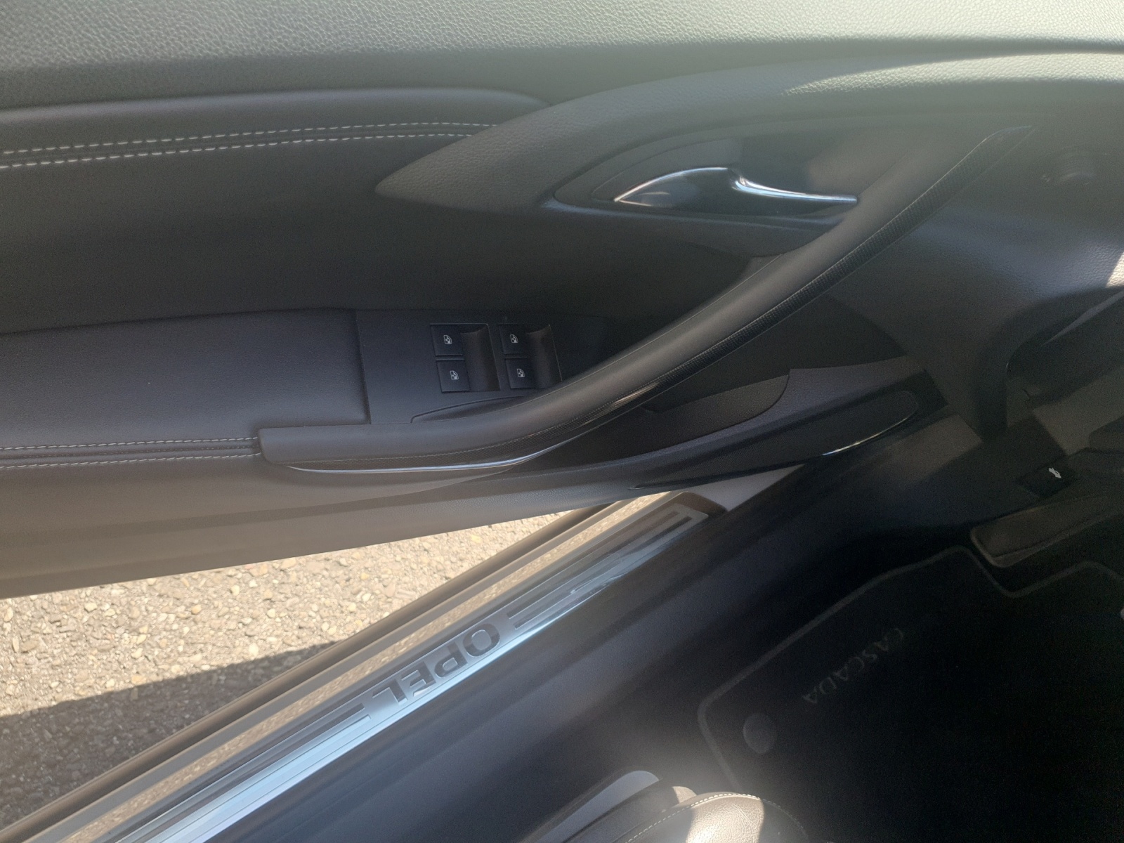 OPEL Cascada 1.4 T eTEC Cosmo S/S-image-10