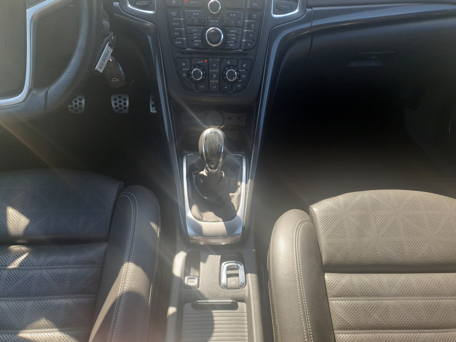 OPEL Cascada 1.4 T eTEC Cosmo S/S-image-14