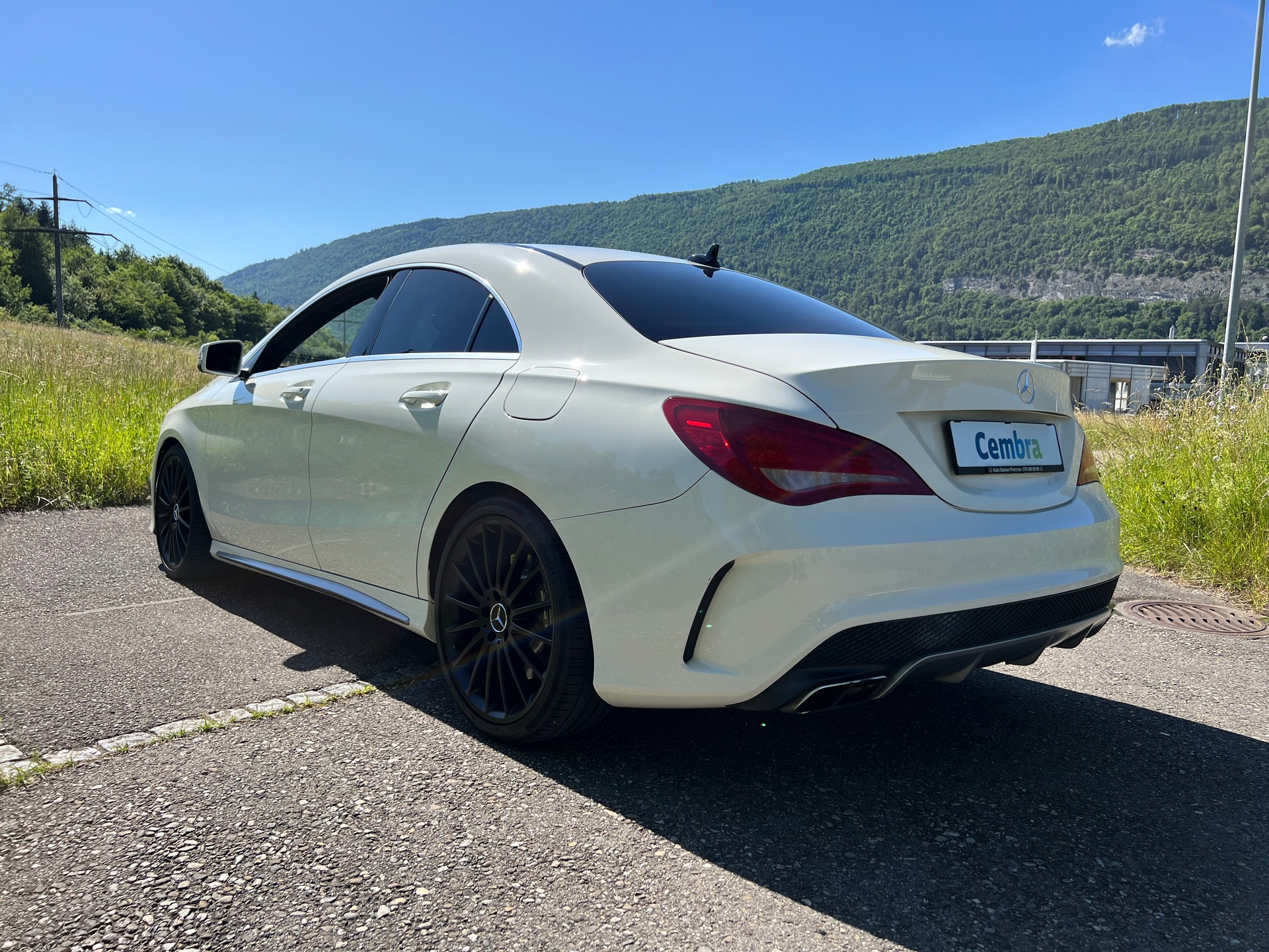 MERCEDES-BENZ CLA 45 AMG 4MATIC "360 PS ALLRAD" FRISCH AB MFK !! VON FRAU GEFAHREN MIT 8 RÄDER.-image-10