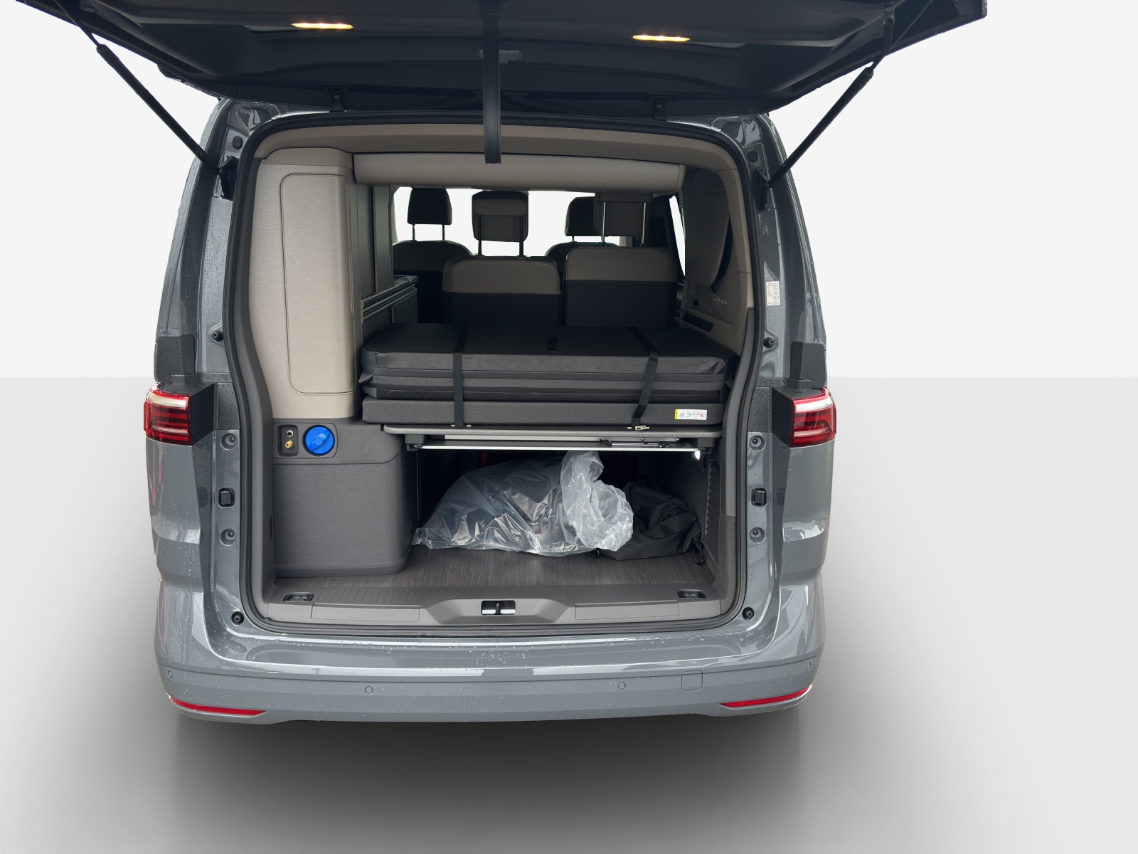 VW California eHybrid Ocean 4Motion-image-12