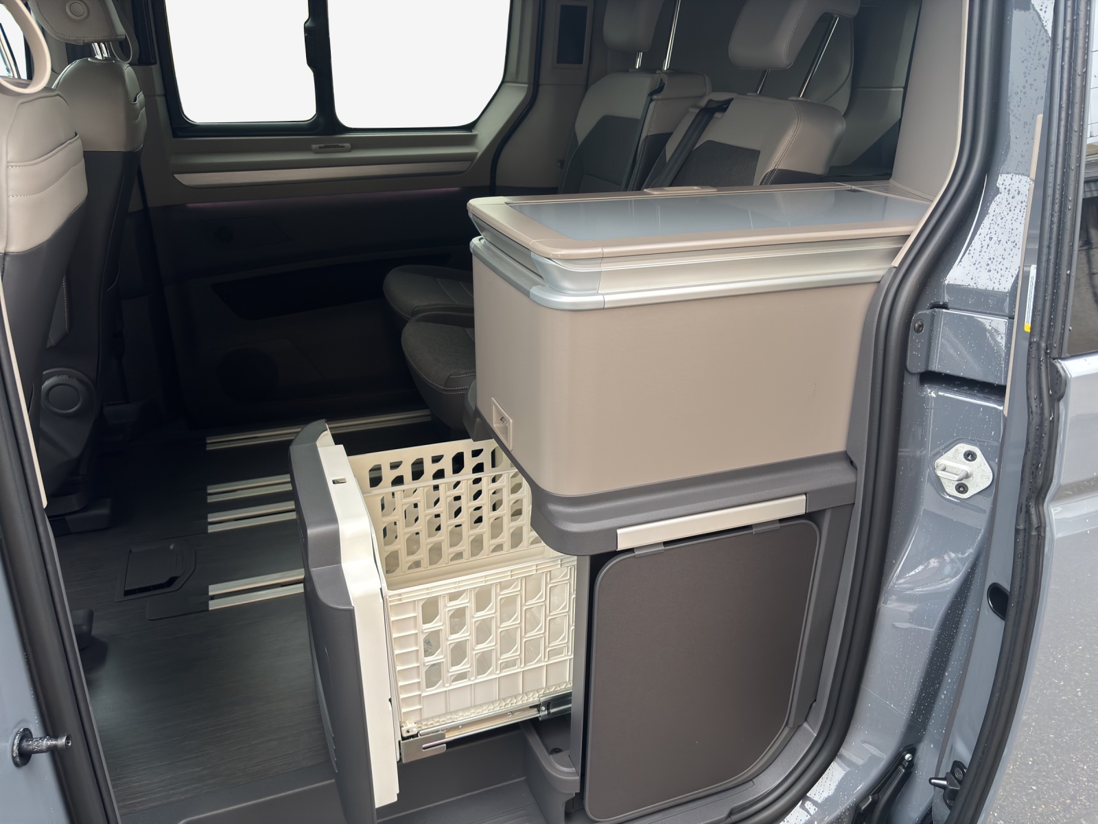 VW California eHybrid Ocean 4Motion-image-11