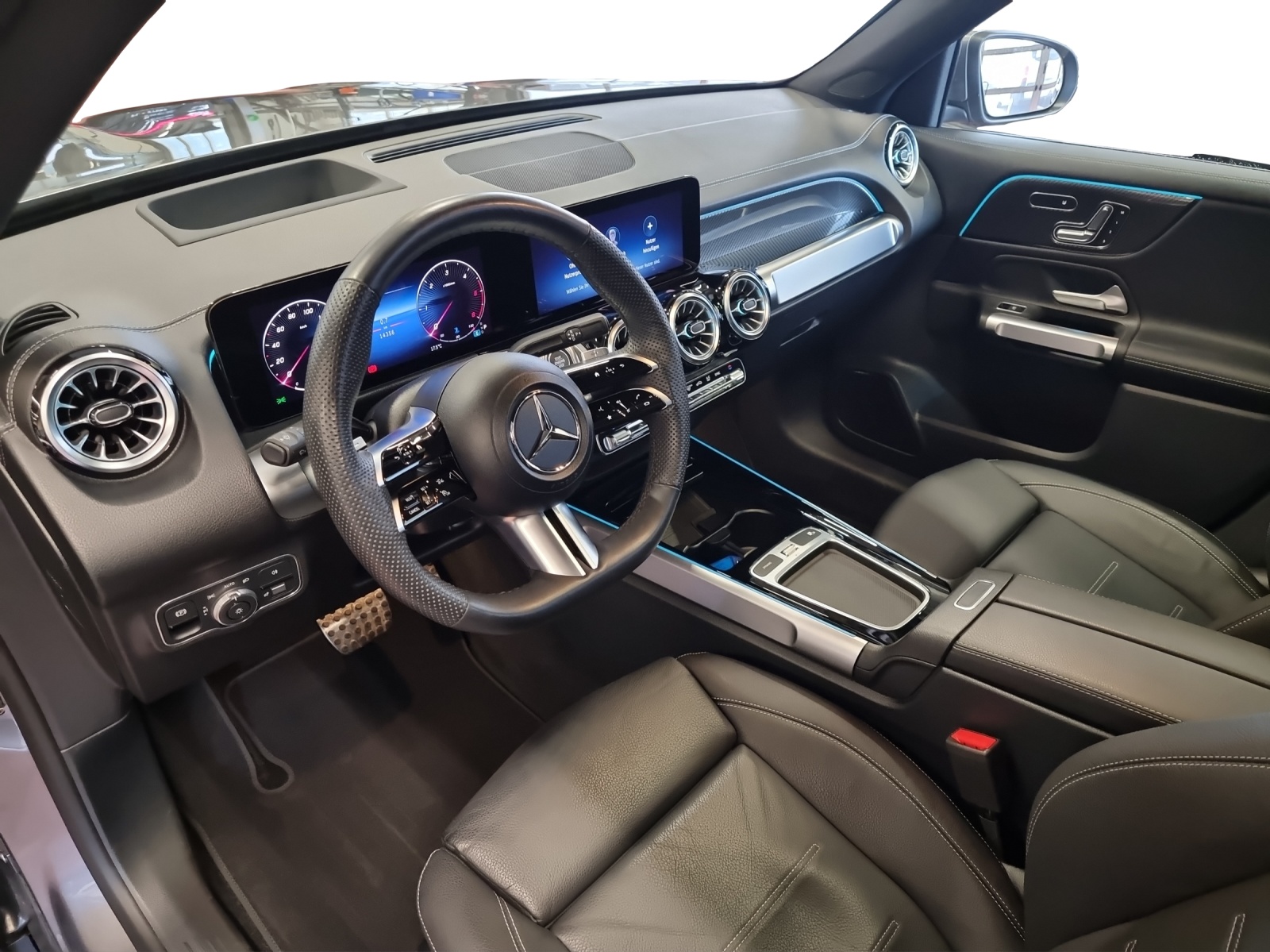 MERCEDES-BENZ GLB 220 d 4M 8G-Tronic-image-9