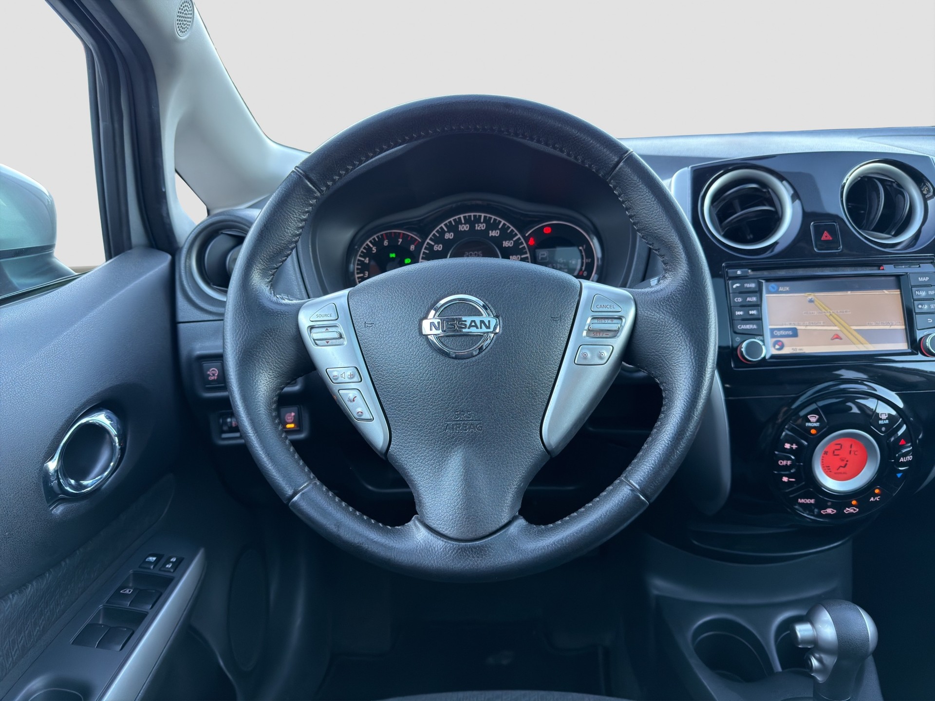 NISSAN Note 1.2 DIG-S tekna CVT-image-13