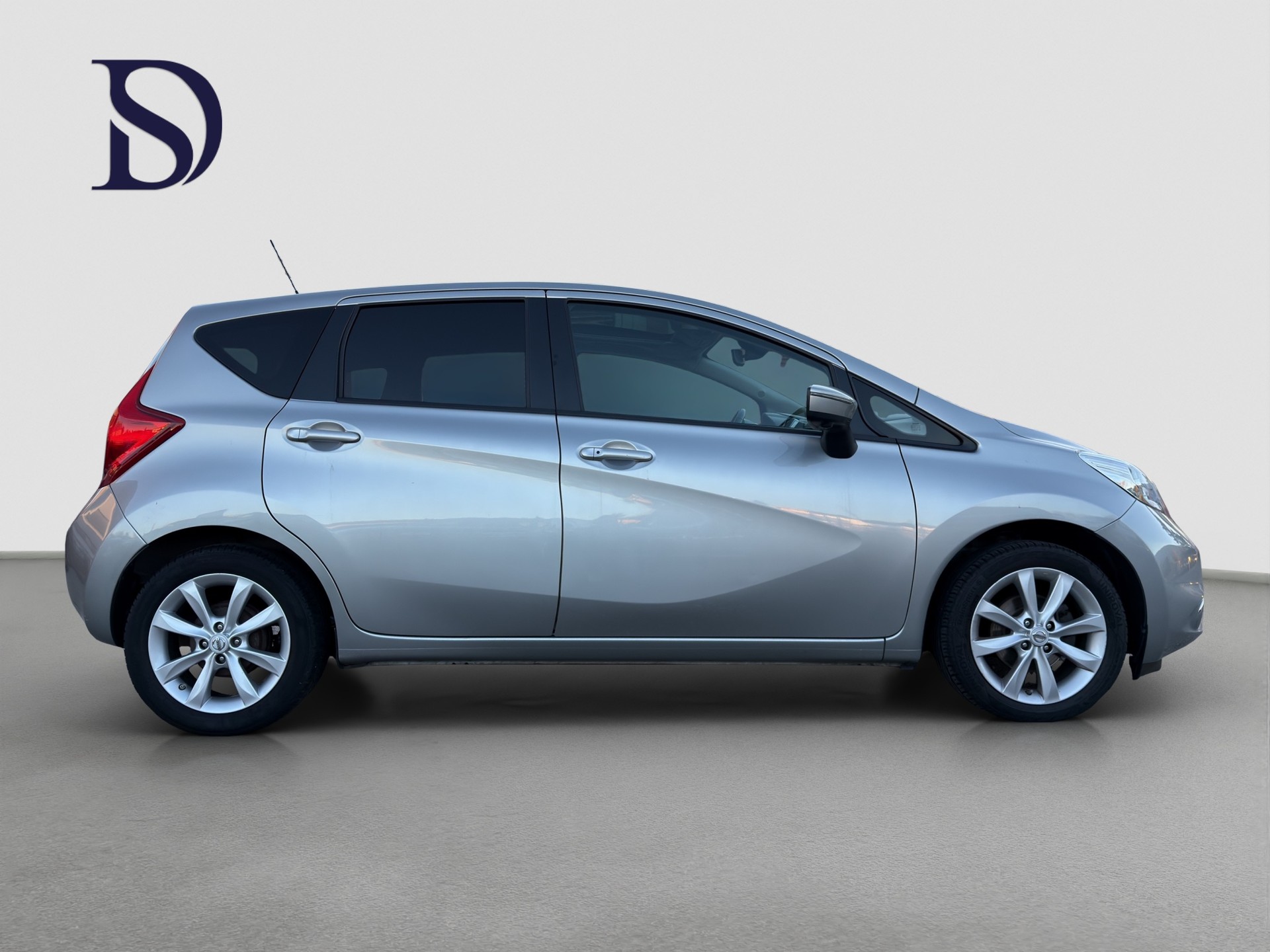 NISSAN Note 1.2 DIG-S tekna CVT-image-4