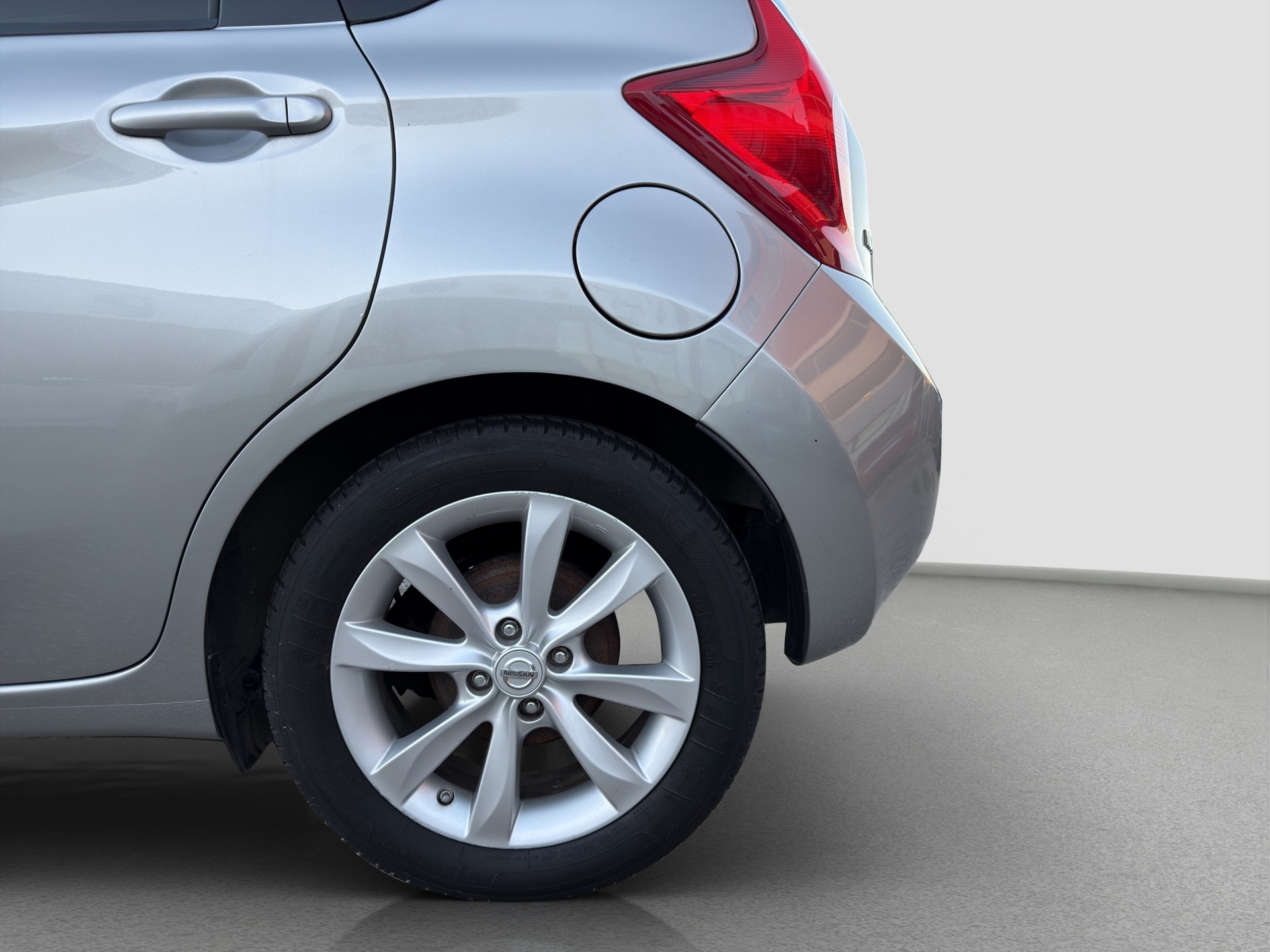 NISSAN Note 1.2 DIG-S tekna CVT-image-9