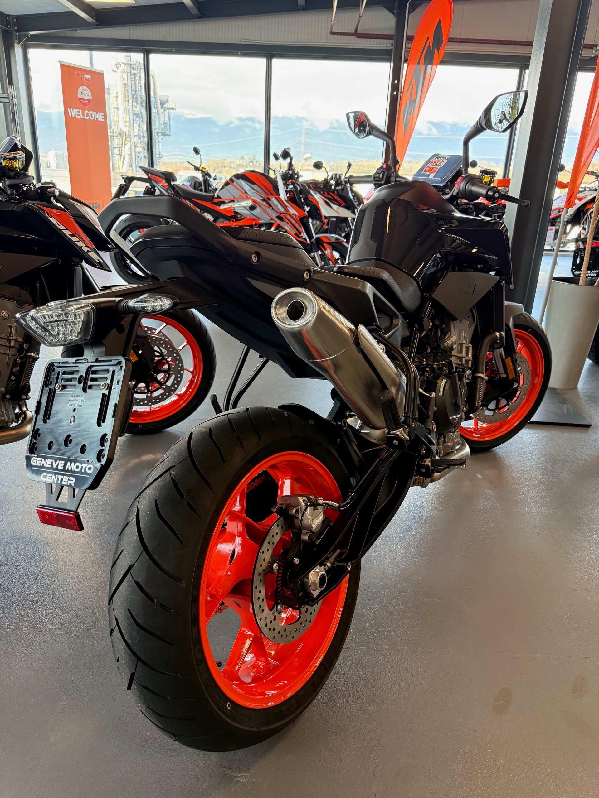 KTM 790 Duke 2026-image-5