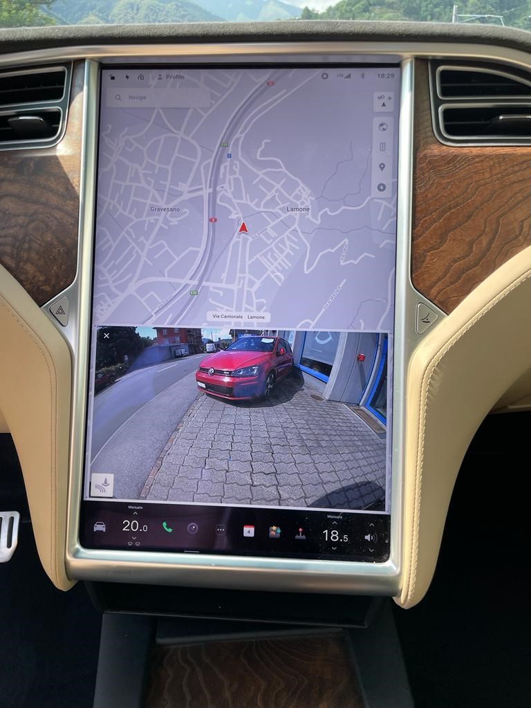TESLA Model X 90 D-image-11