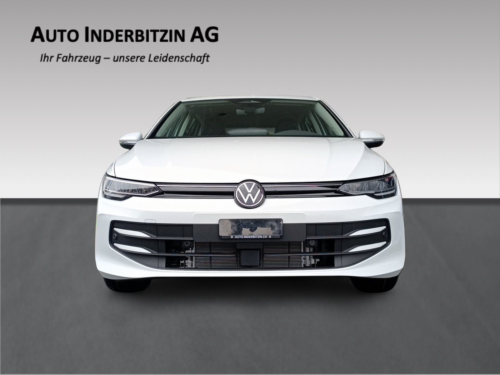 VW VW Golf Life 150PS DSG eTSI / Vorführwagen-showroom-element-1
