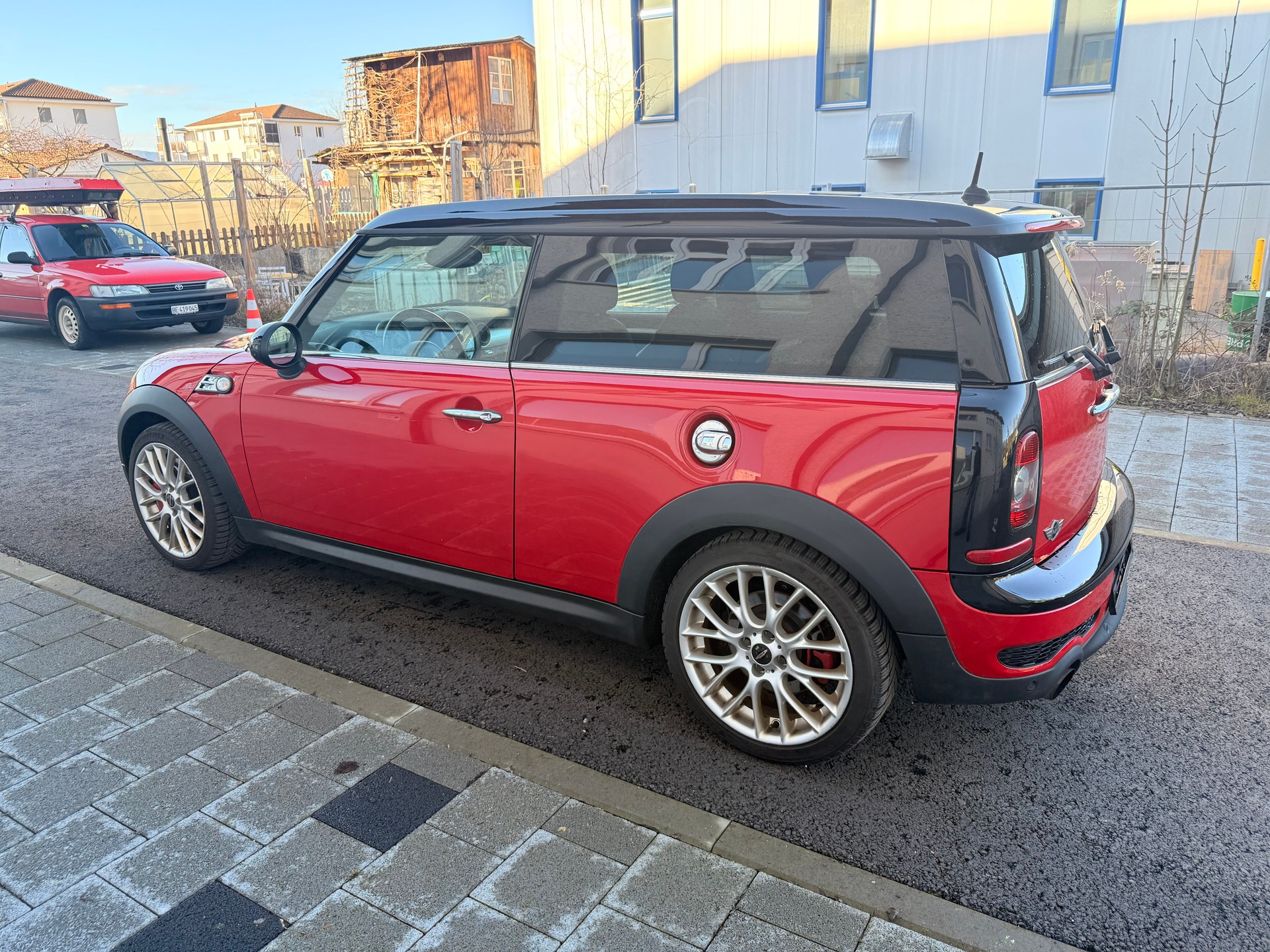 MINI Clubman Cooper John Cooper Works-image-9