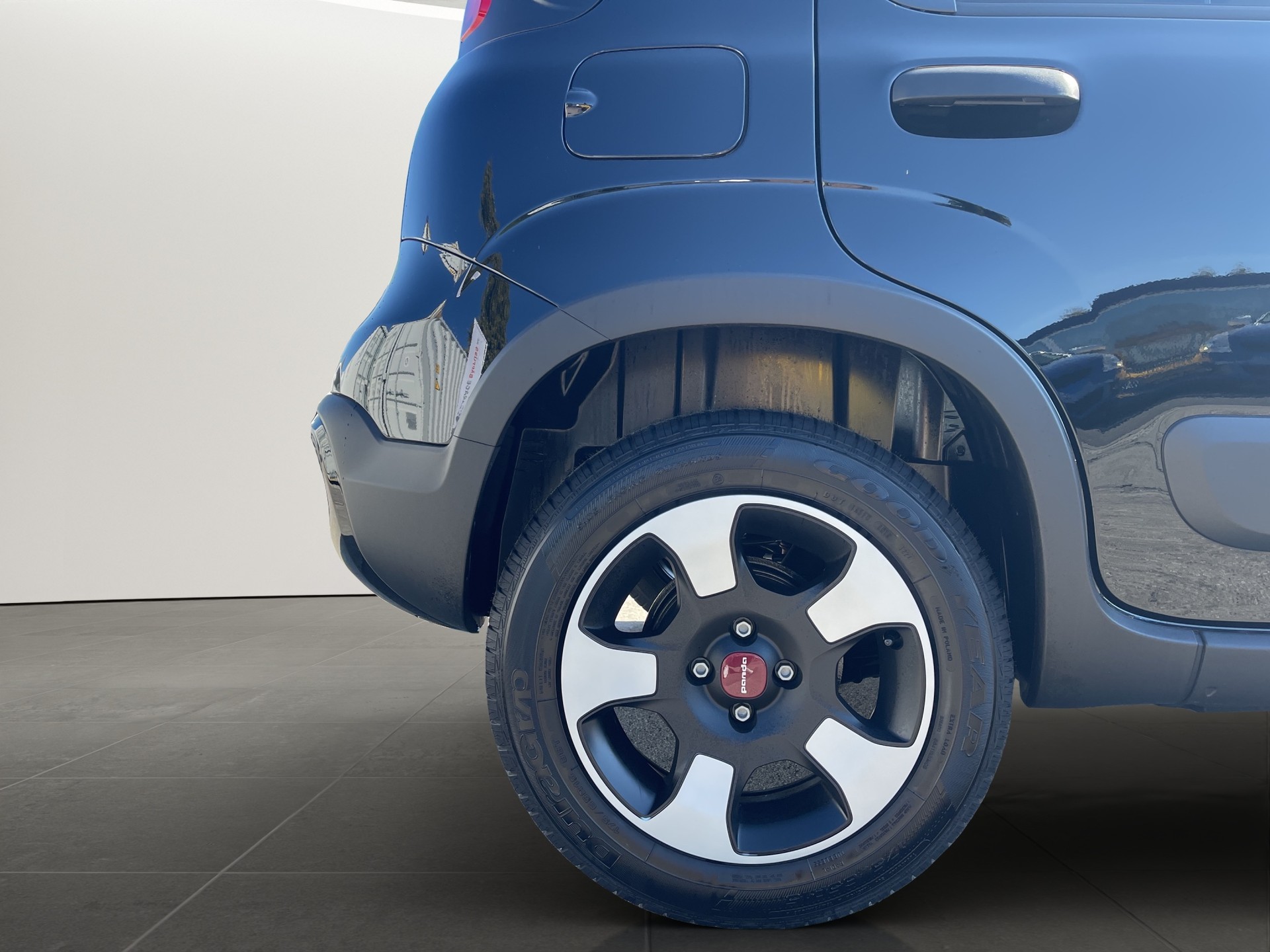 FIAT Panda 1.0 Hybrid Cross-image-18