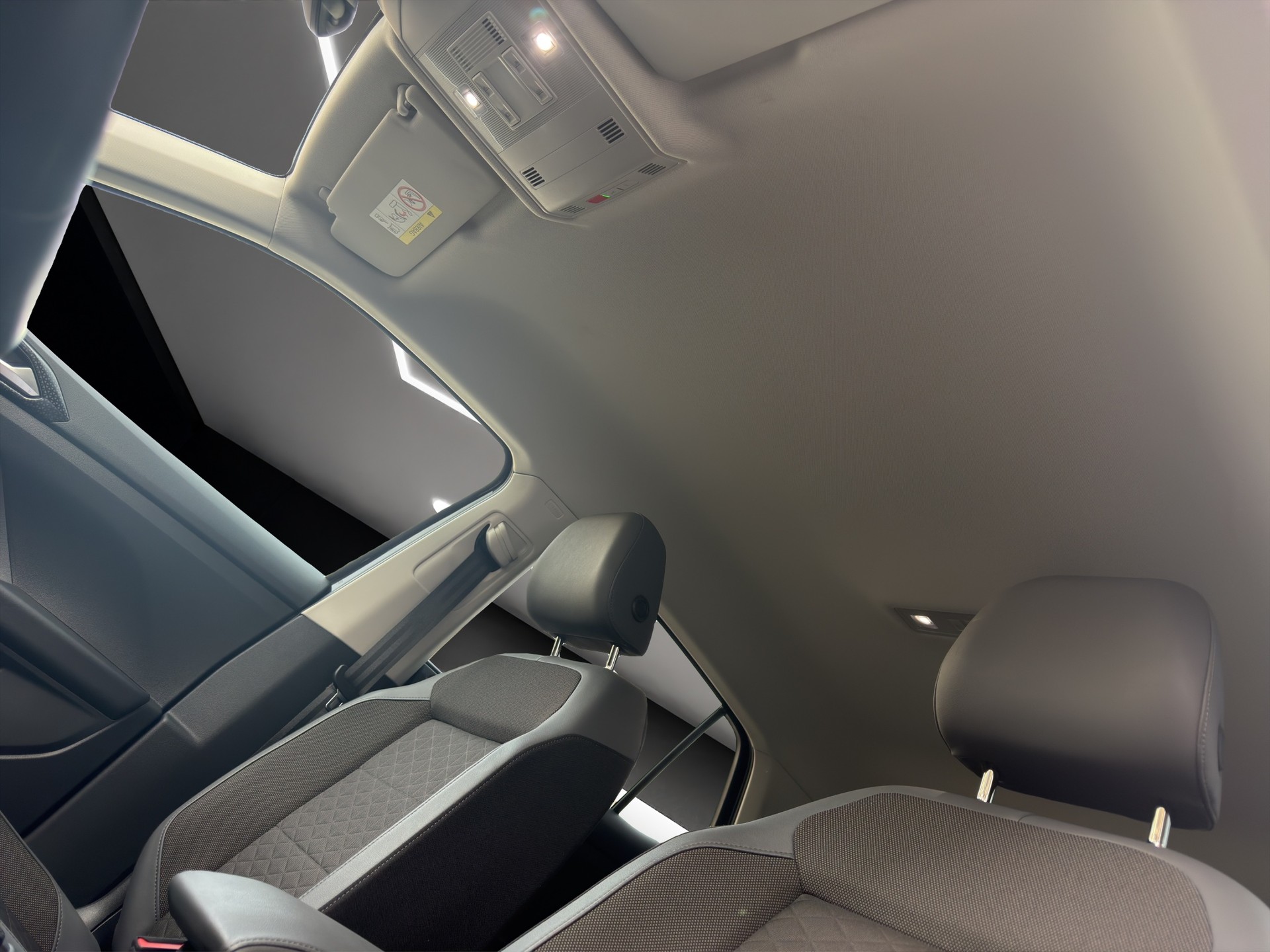 VW T-Cross 1.5 TSI EVO ACT Style DSG-image-19