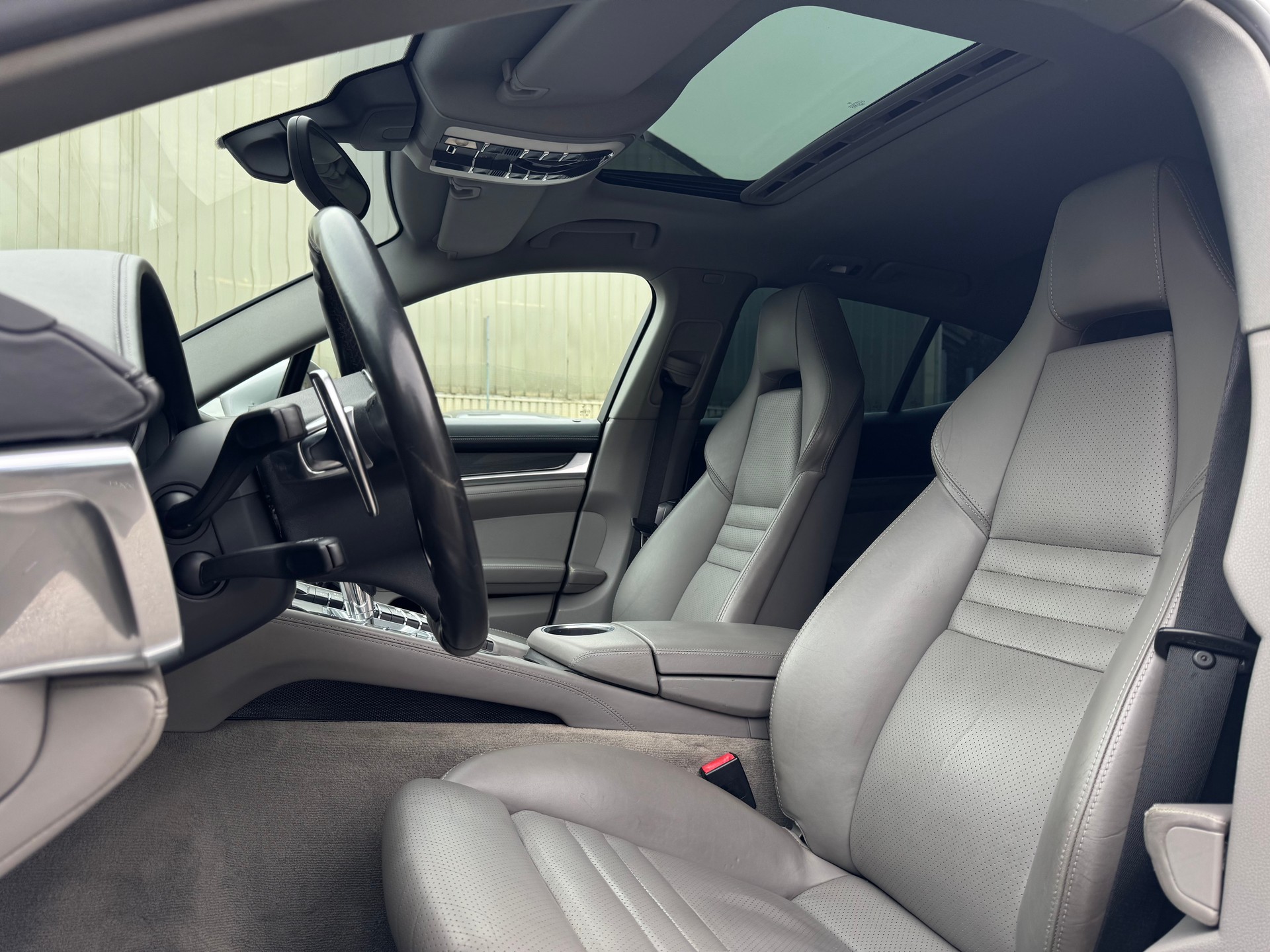 PORSCHE Panamera 4S 4.8 PDK-image-8