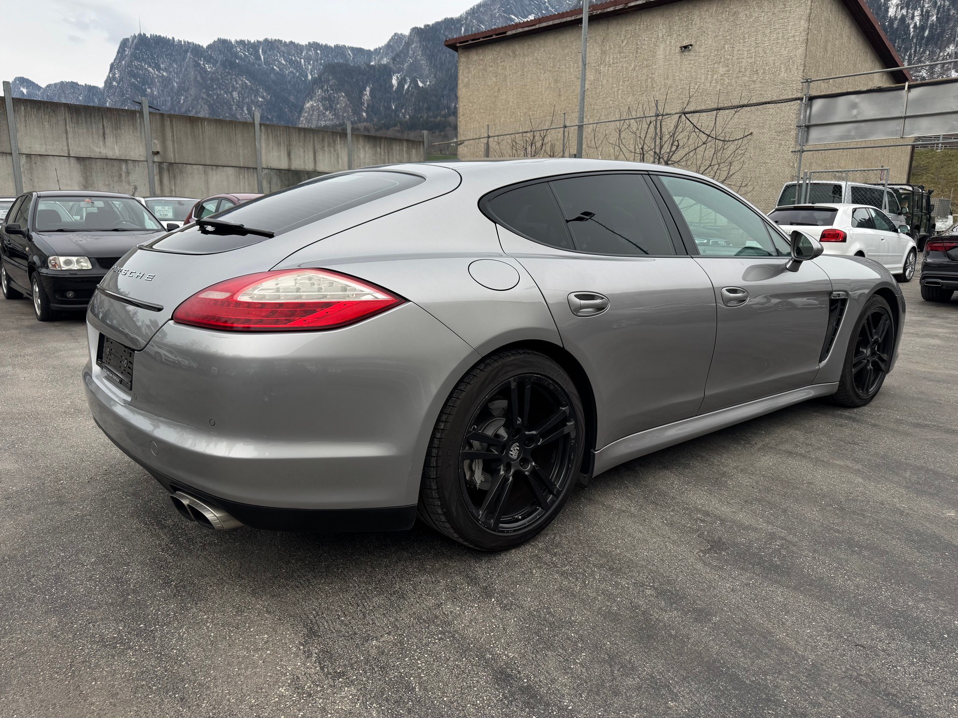 PORSCHE Panamera 4S 4.8 PDK-image-3