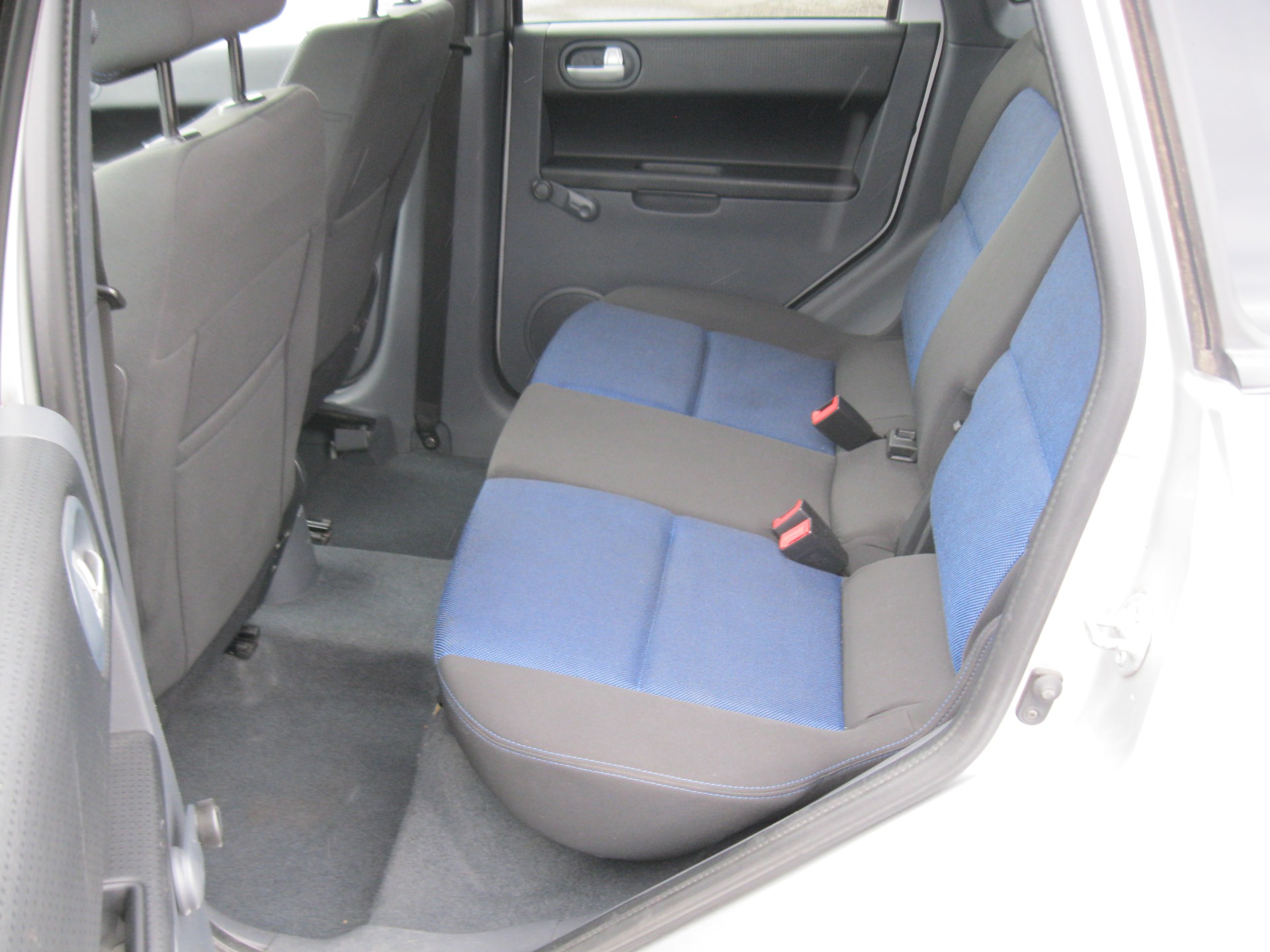 MITSUBISHI Colt 1.3 16V Fashion-image-6
