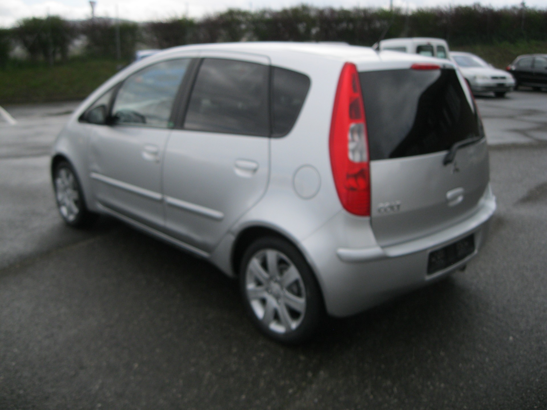 MITSUBISHI Colt 1.3 16V Fashion-image-4