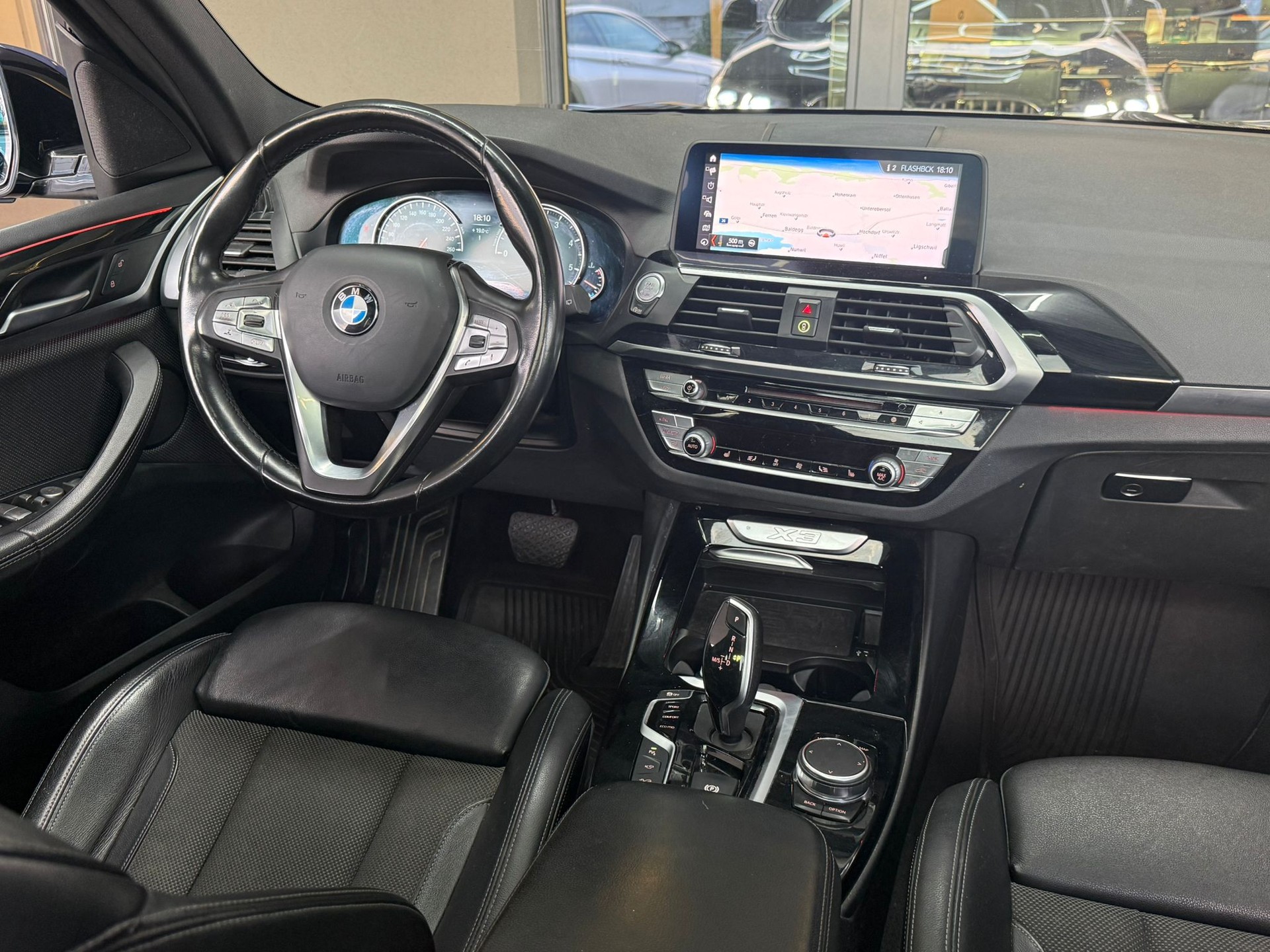 BMW X3 xDrive 30d ▪ Pano ▪ Head Up ▪ AHK ▪ xLine Steptronic-image-19