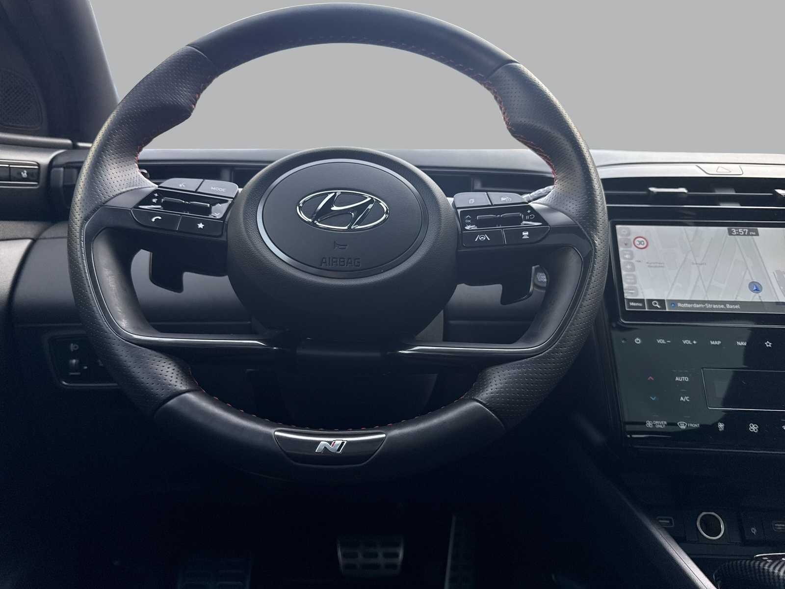 HYUNDAI Tucson 1,6PHEV N LUX 4WD-image-9
