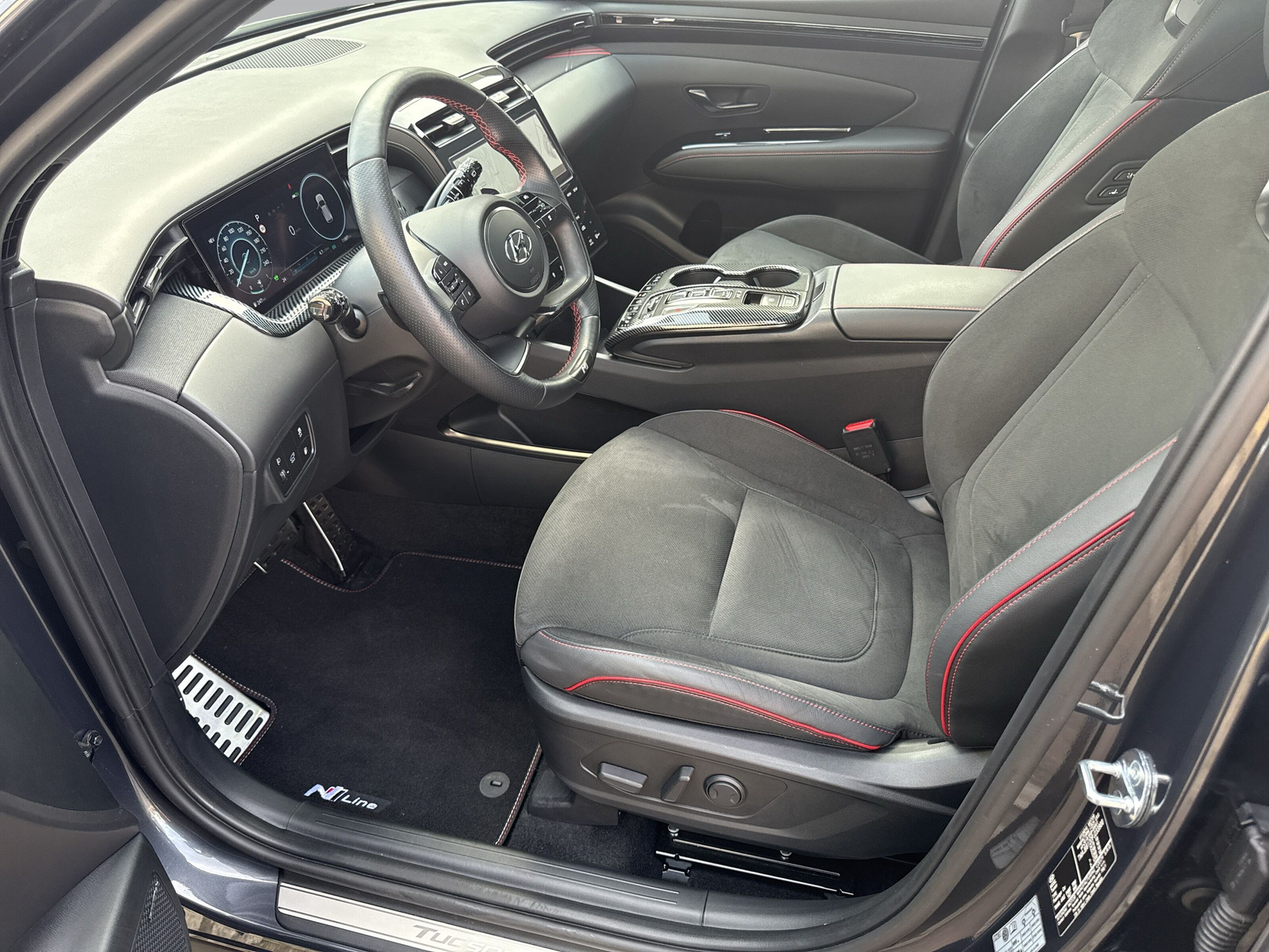 HYUNDAI Tucson 1,6PHEV N LUX 4WD-image-8