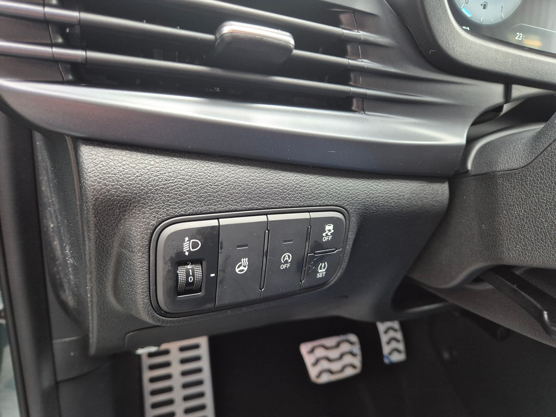 HYUNDAI Bayon 1.0 T-GDi Amplia DCT-image-7