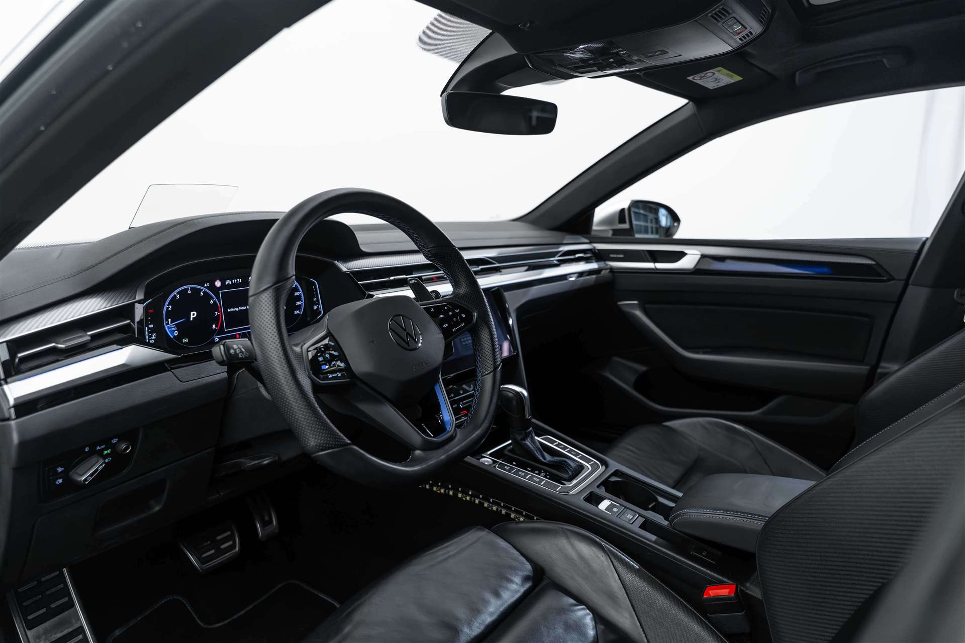 VW Arteon 2.0 TSI R 4Motion DSG 320PS-image-8