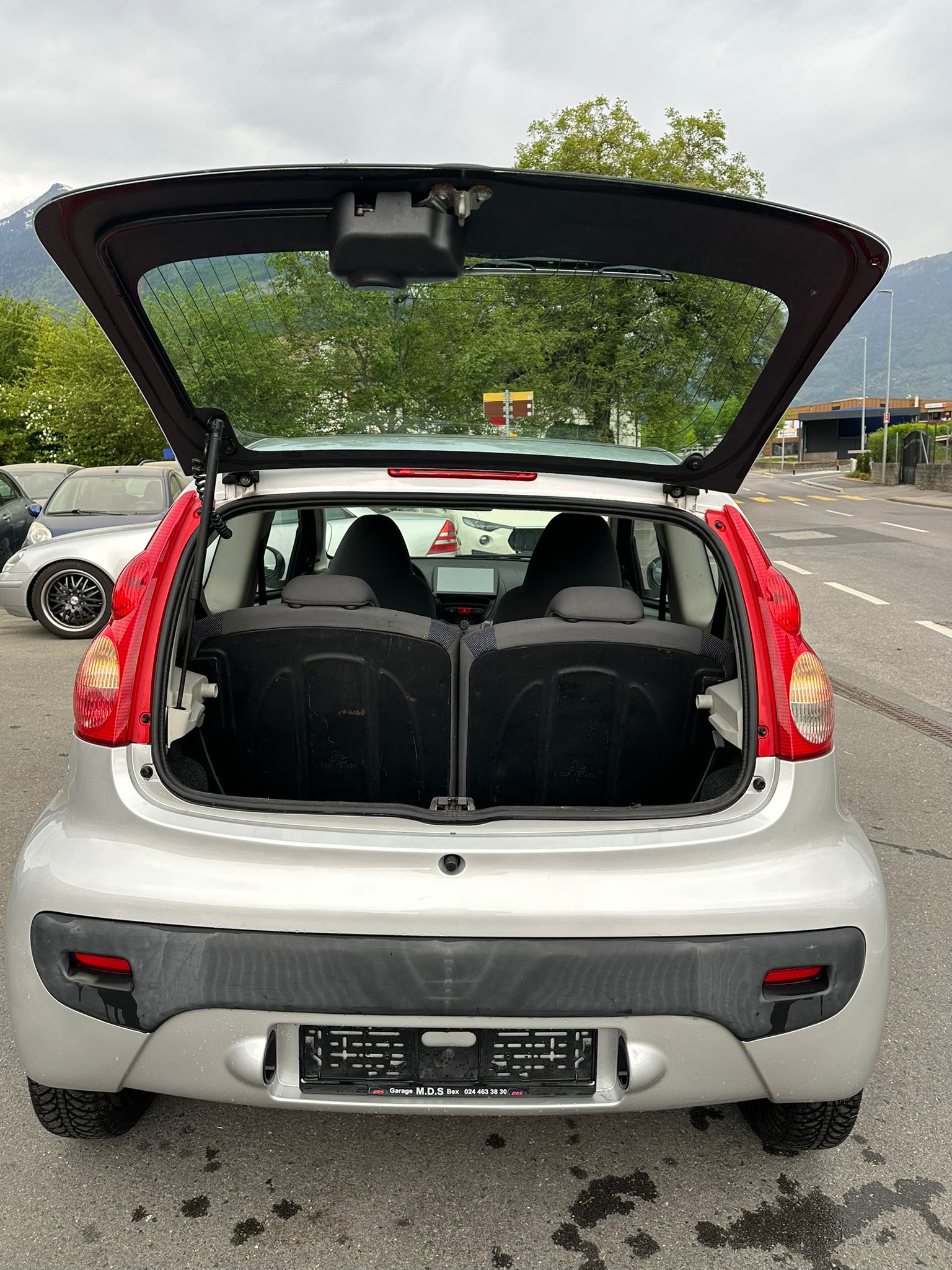 PEUGEOT 107 1.0 Trendy-image-12