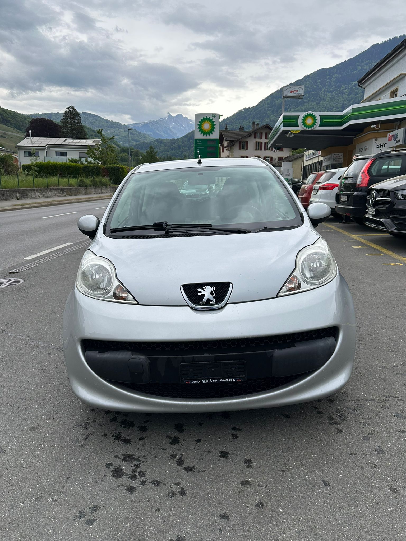 PEUGEOT 107 1.0 Trendy-image-1