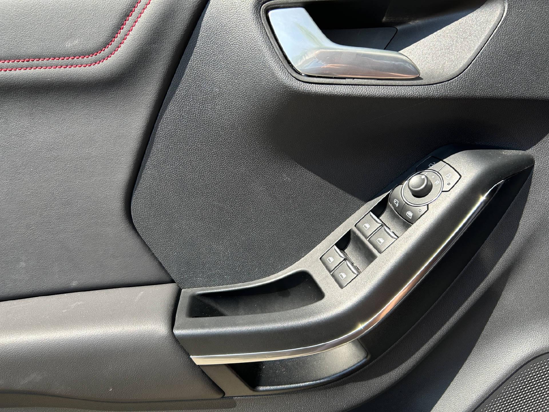 FORD Puma 1.0 EcoB Hybrid 125 ST-Line X-image-12