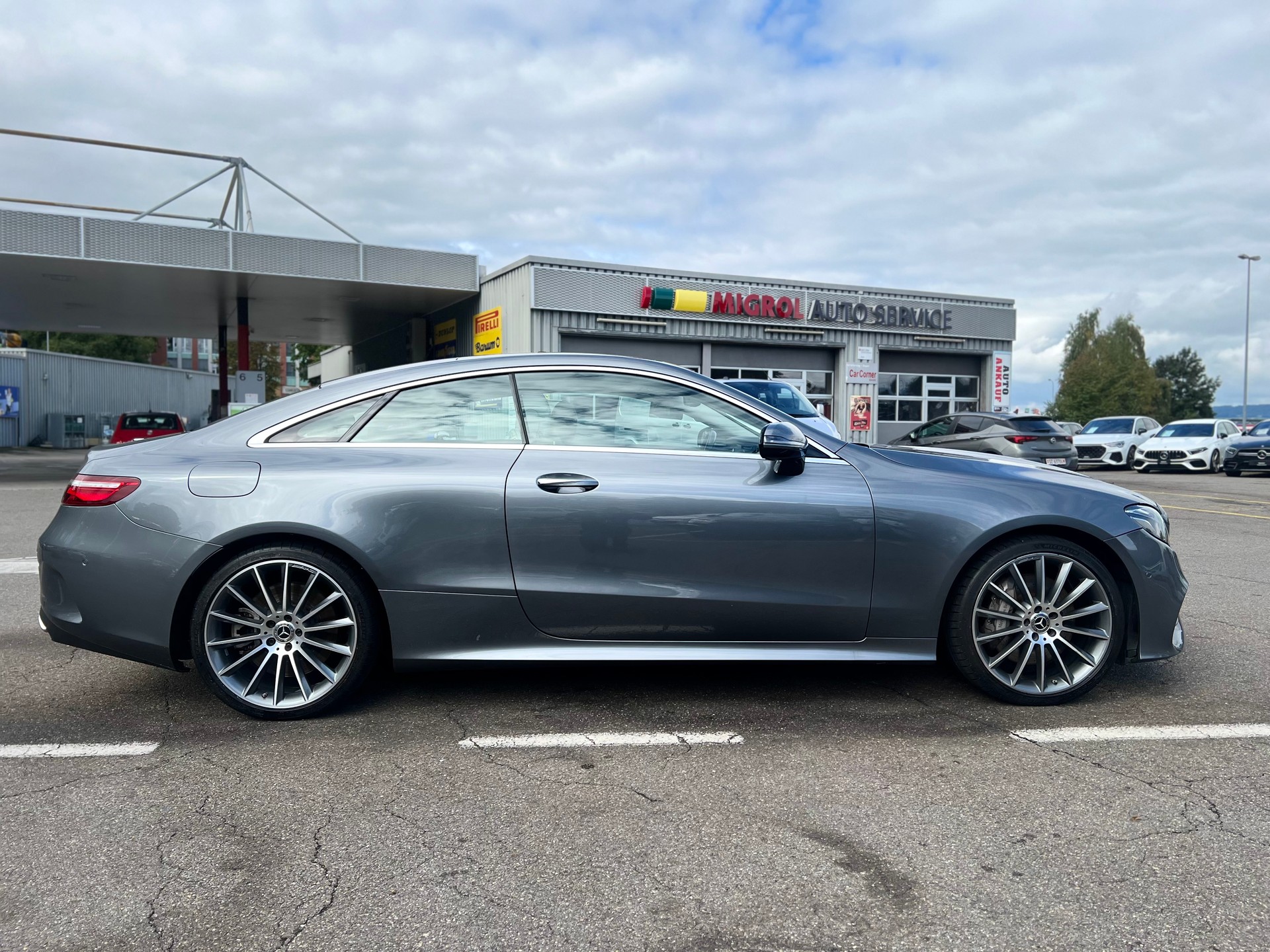 MERCEDES-BENZ E 400 Coupé AMG Line 4 Matic 9G-Tronic-image-10