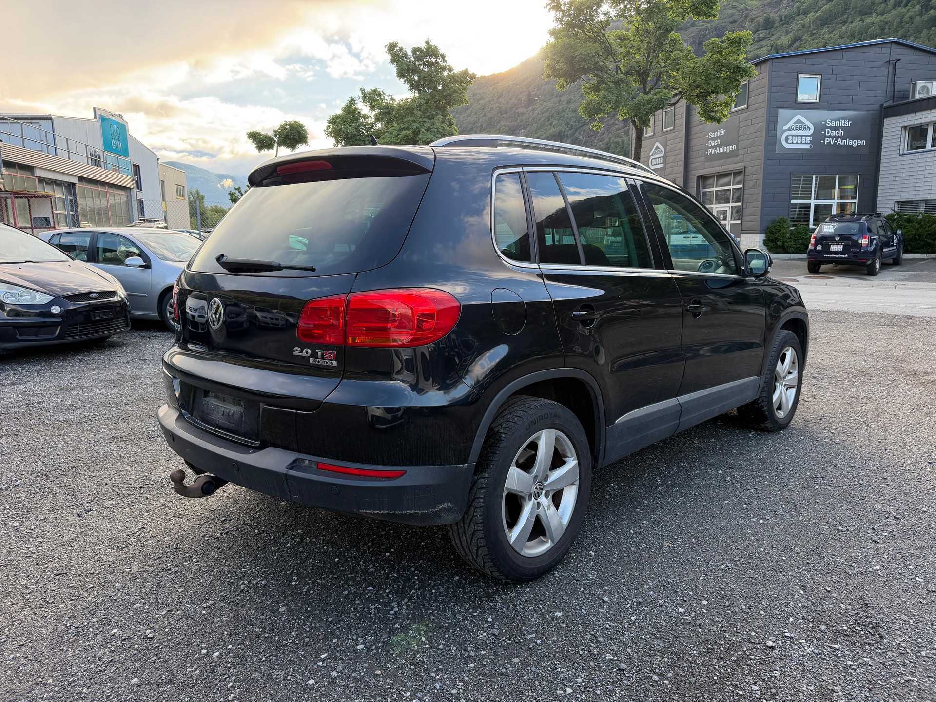 VW Tiguan 2.0 Tsi-image-4