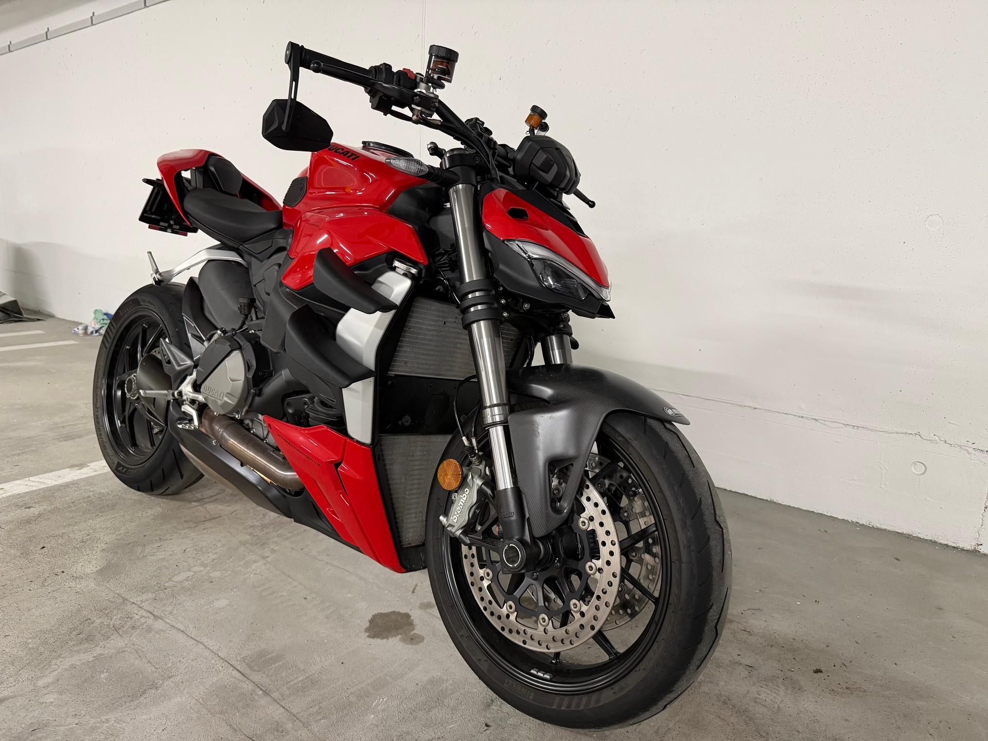 DUCATI Streetfighter V2-image-2