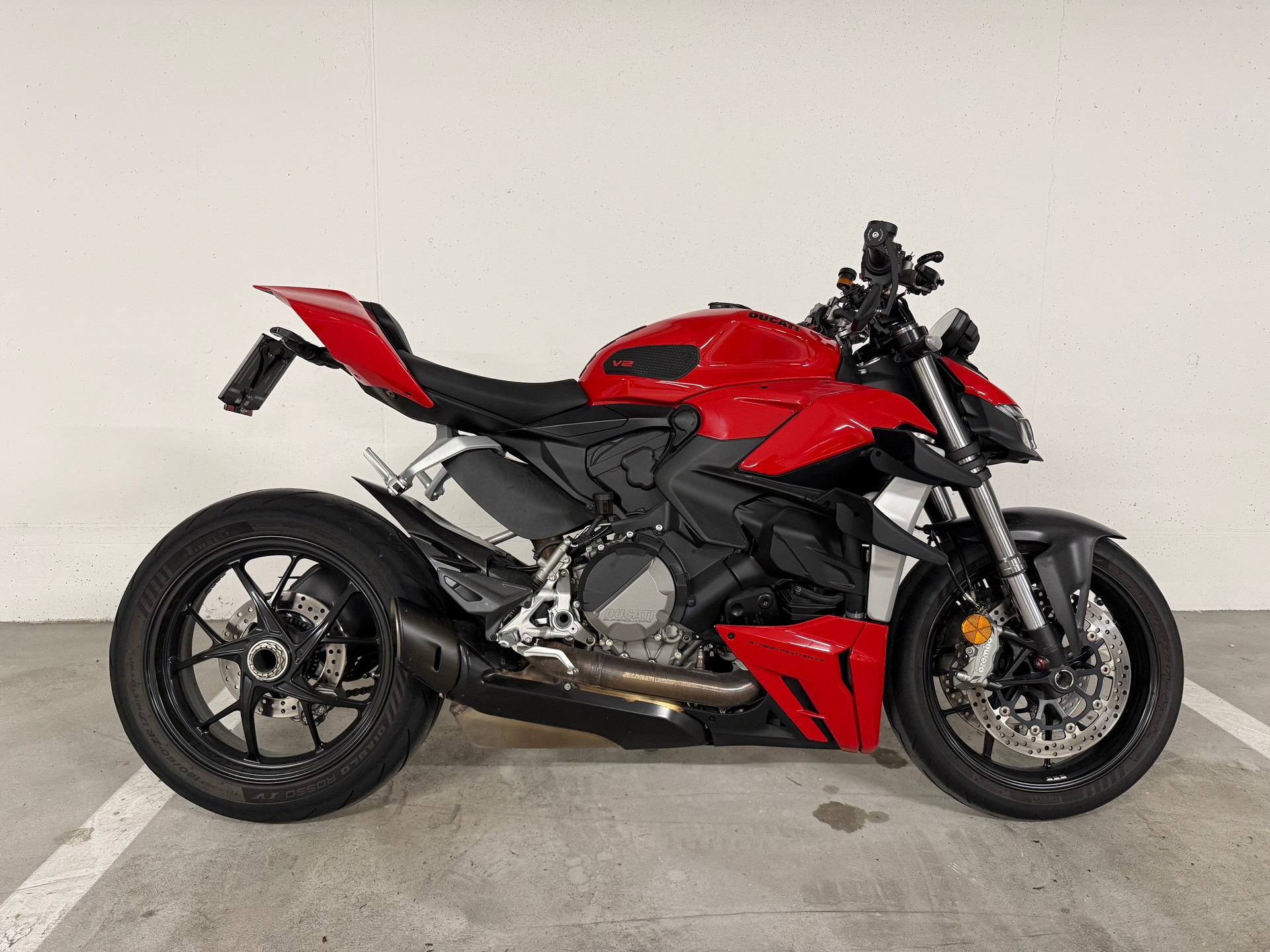 DUCATI Streetfighter V2-image-0