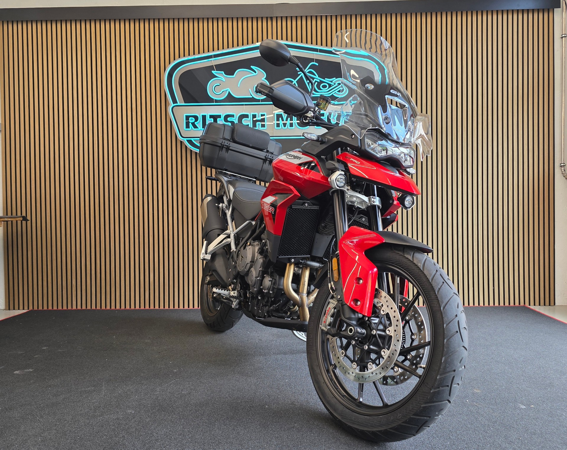TRIUMPH Tiger 900 GT Pro-image-2
