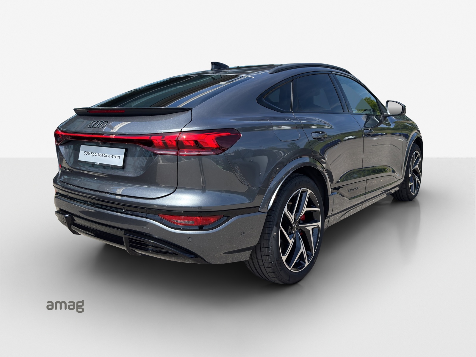 AUDI Q6 Sportback e-tron quattro-image-7