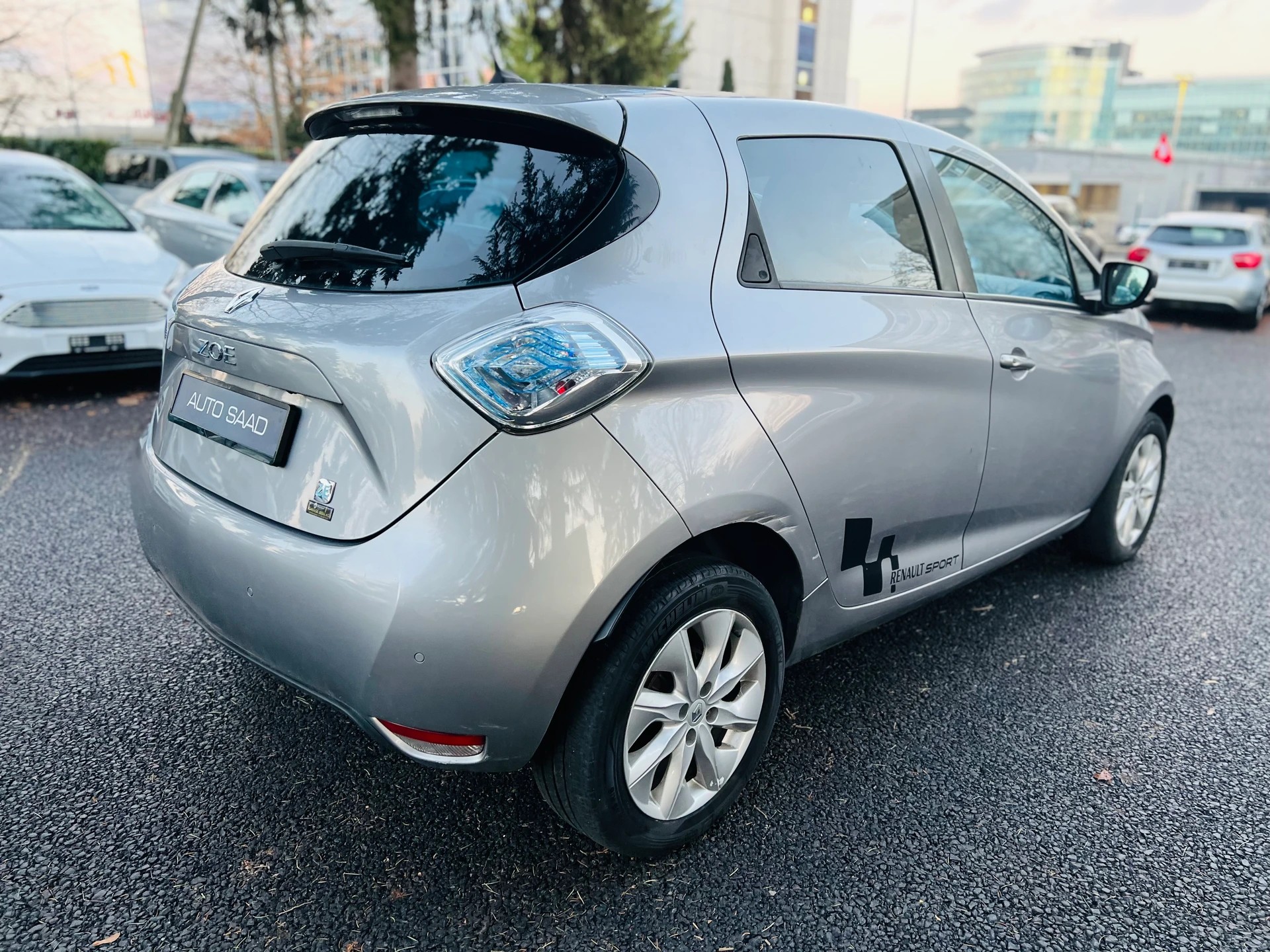 RENAULT Zoe Intens Q210 (Sans La Batterie)-image-4
