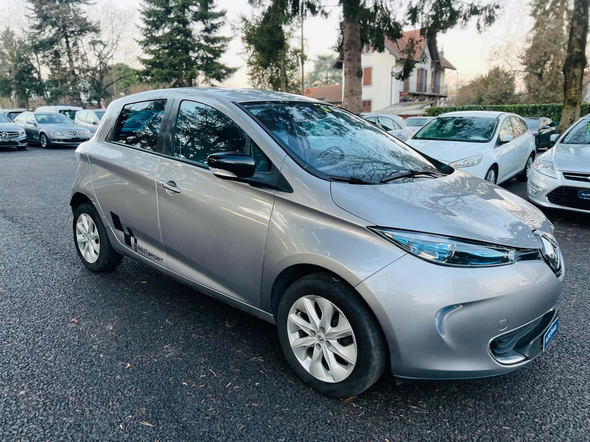 RENAULT Zoe Intens Q210 (Sans La Batterie)-image-5