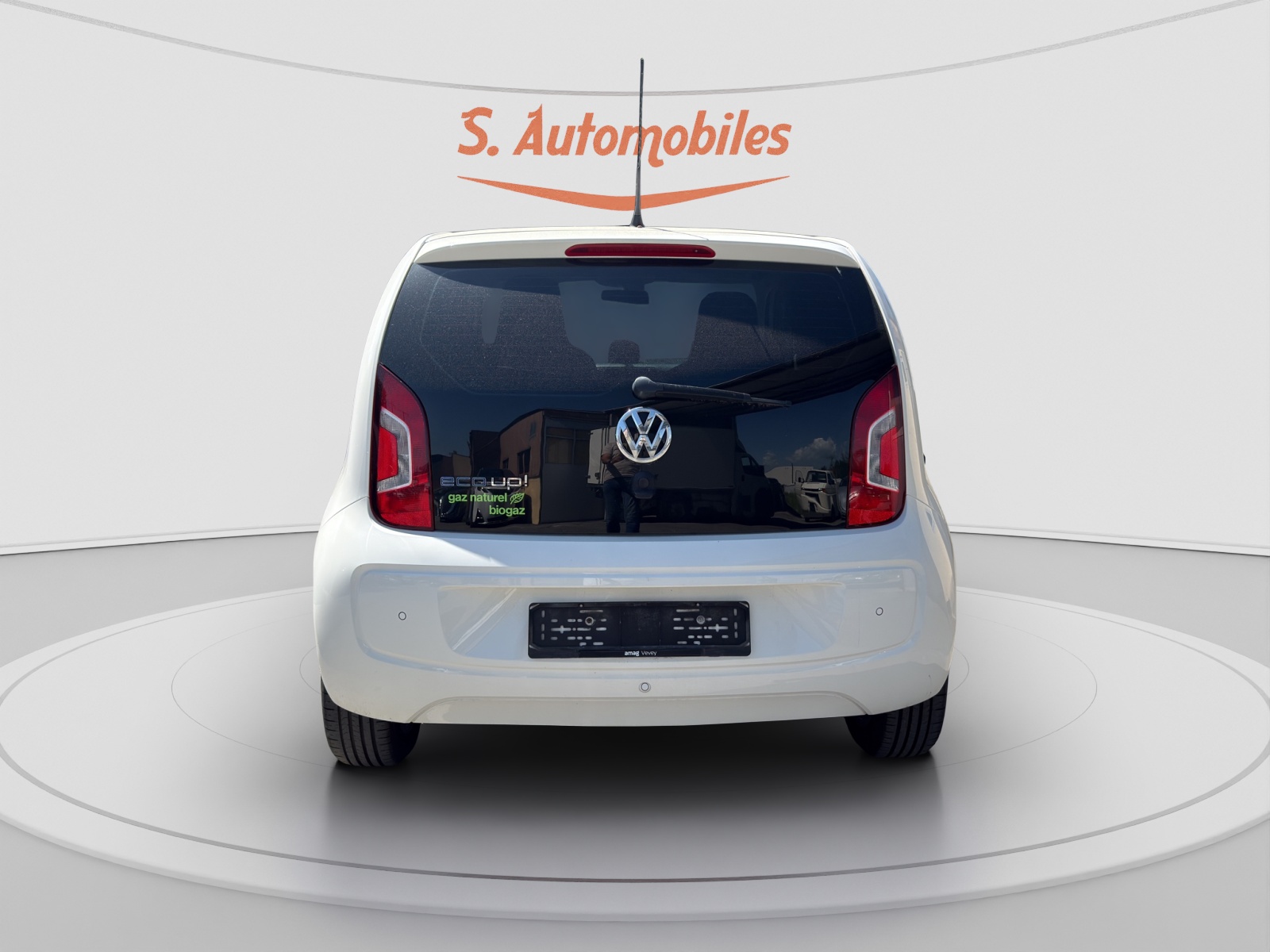 VW Up 1.0 BMT EcoFuel move up-image-2