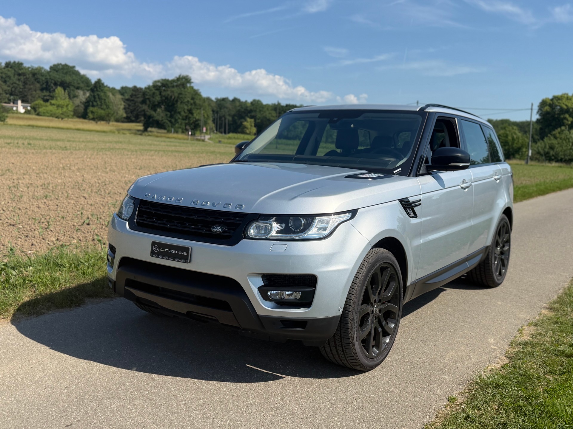 LAND ROVER Range Rover Sport 4.4 SDV8 Autobiography Automatic-image-2