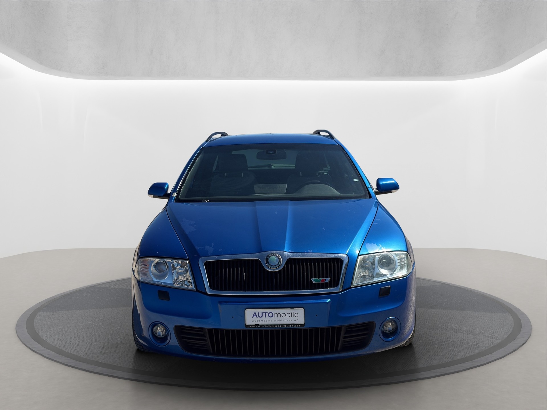 SKODA Octavia 2.0 TFSI RS-showroom-element-2