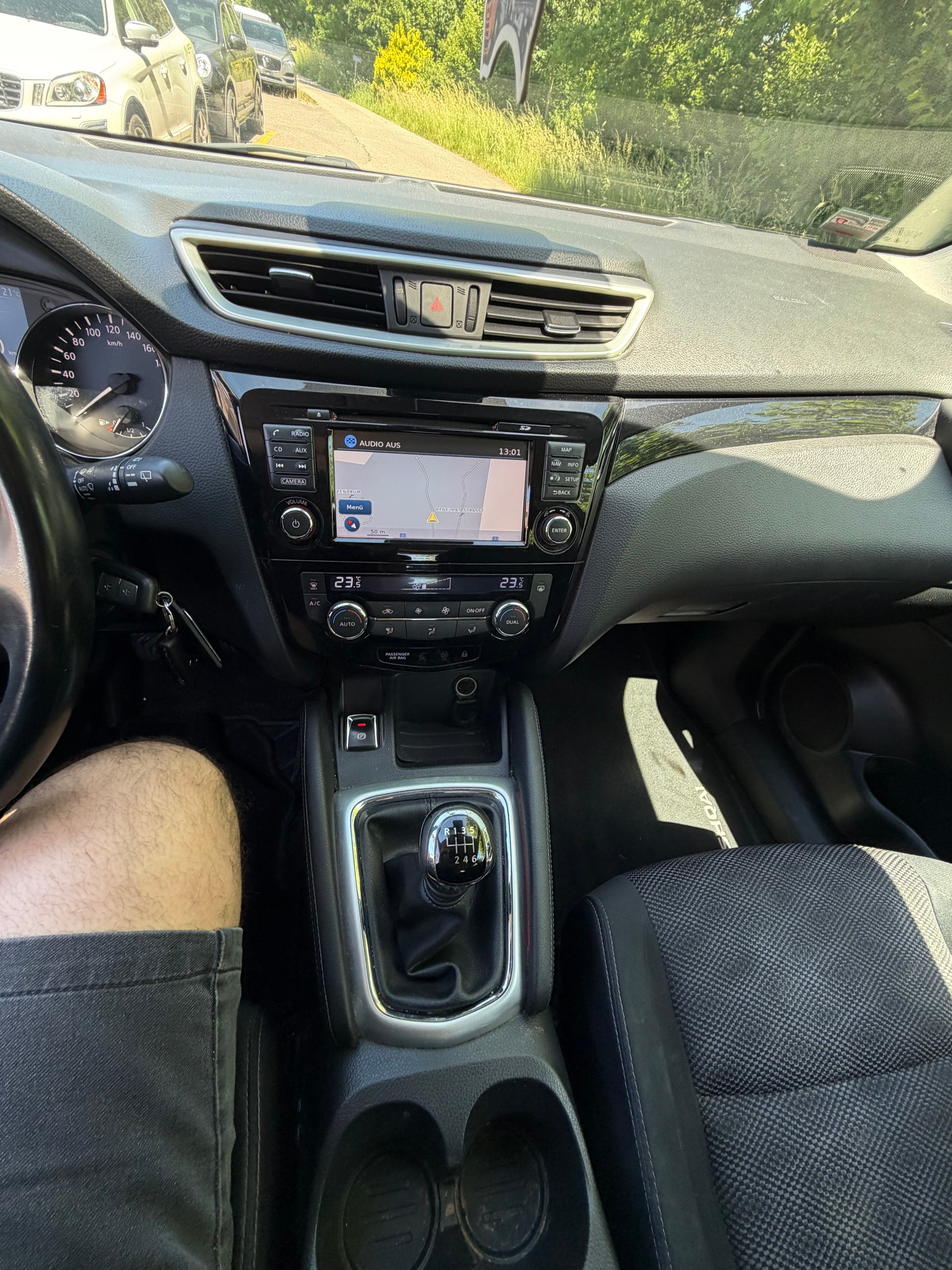 NISSAN Qashqai 1.6 dCi 360°-image-11
