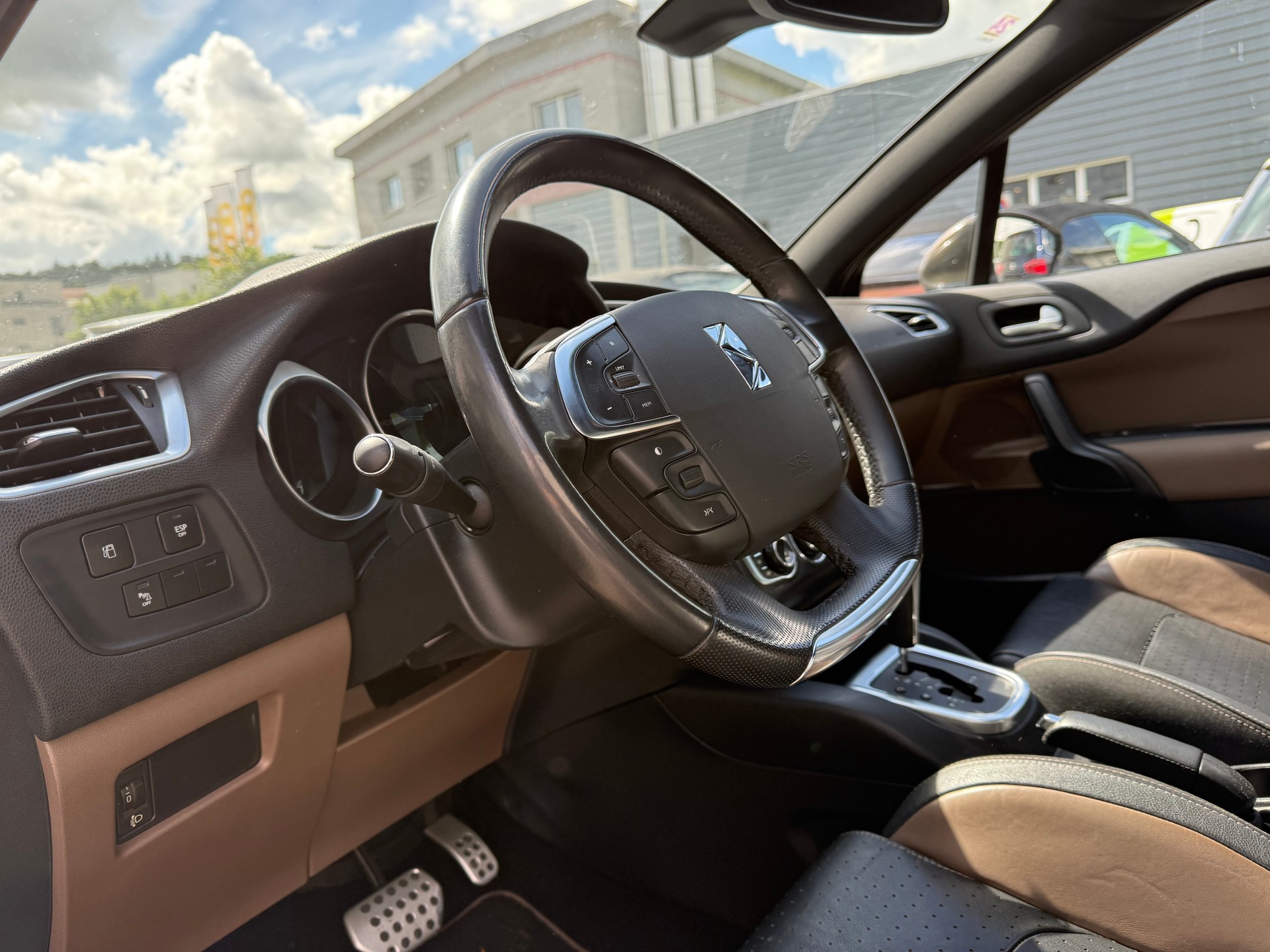 DS AUTOMOBILES DS4 1.6 THP SO Chic Automatic-image-7