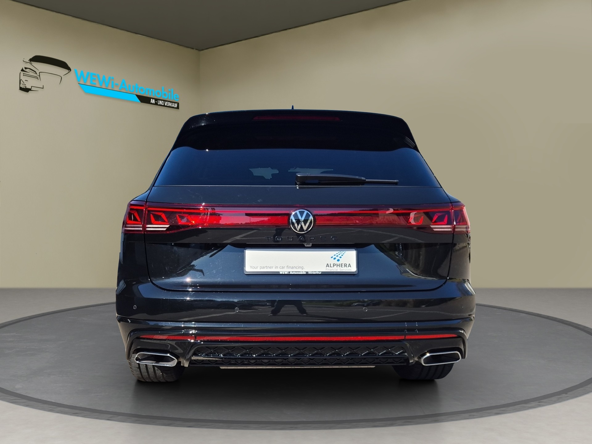VW Touareg 3.0 TDI R-Line Tiptronic-showroom-element-3