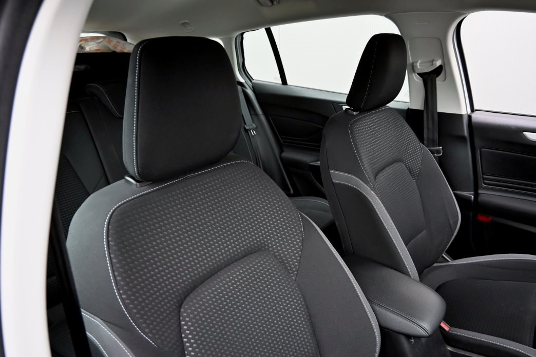 FORD Focus 1.5 TDCi Cool Connect Automatic Facelift-image-5