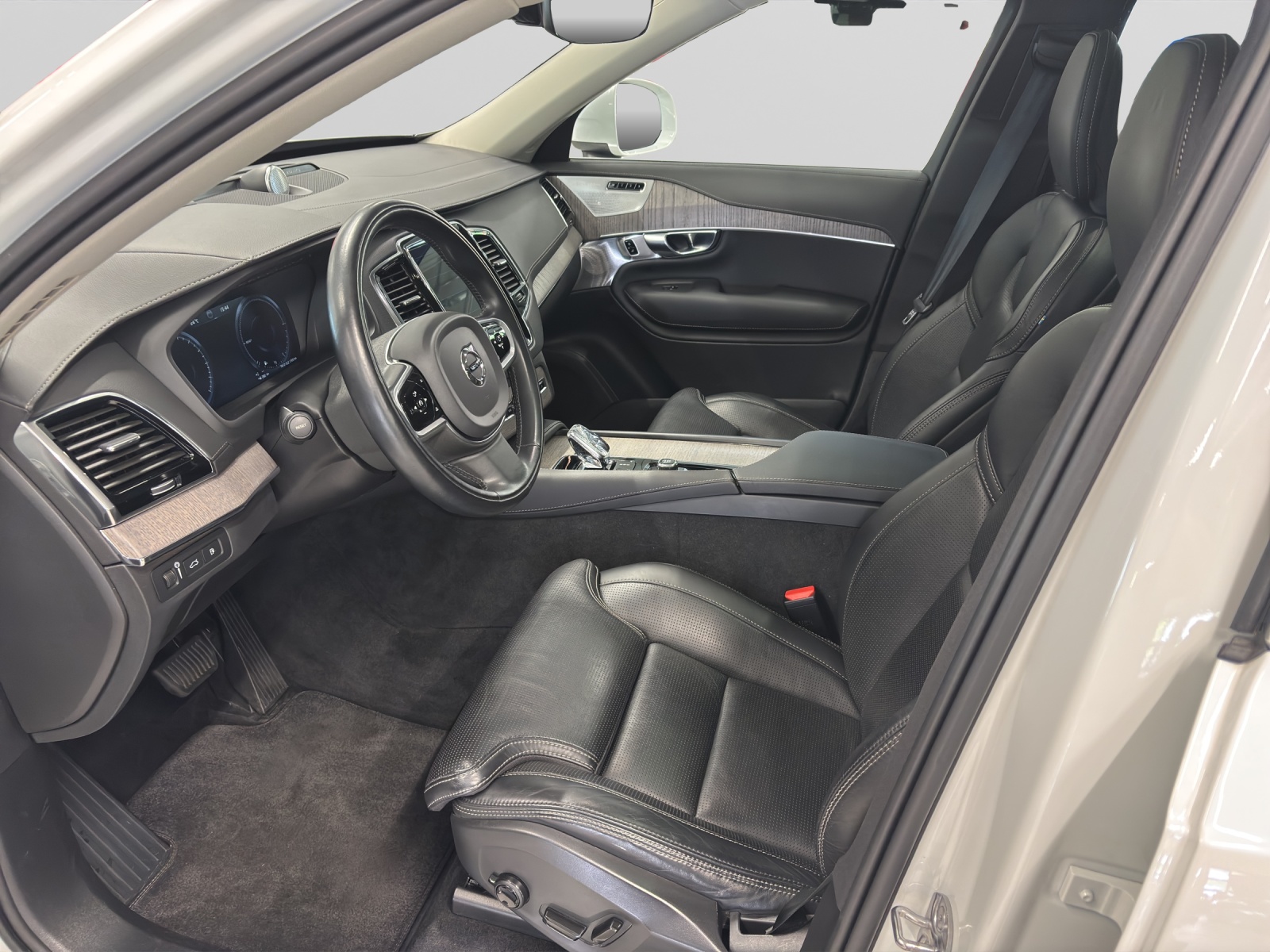 VOLVO XC90 2.0 T8 TE Inscription 7P. eAWD-showroom-element-3