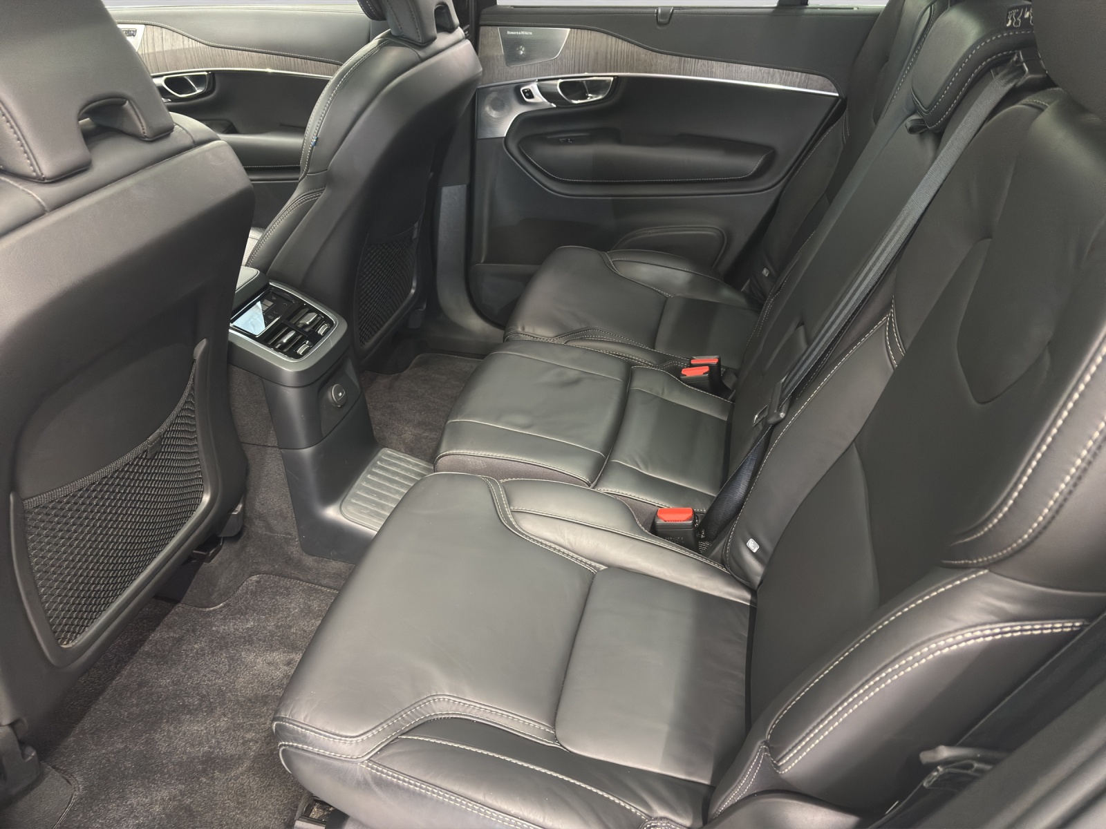 VOLVO XC90 2.0 T8 TE Inscription 7P. eAWD-image-4