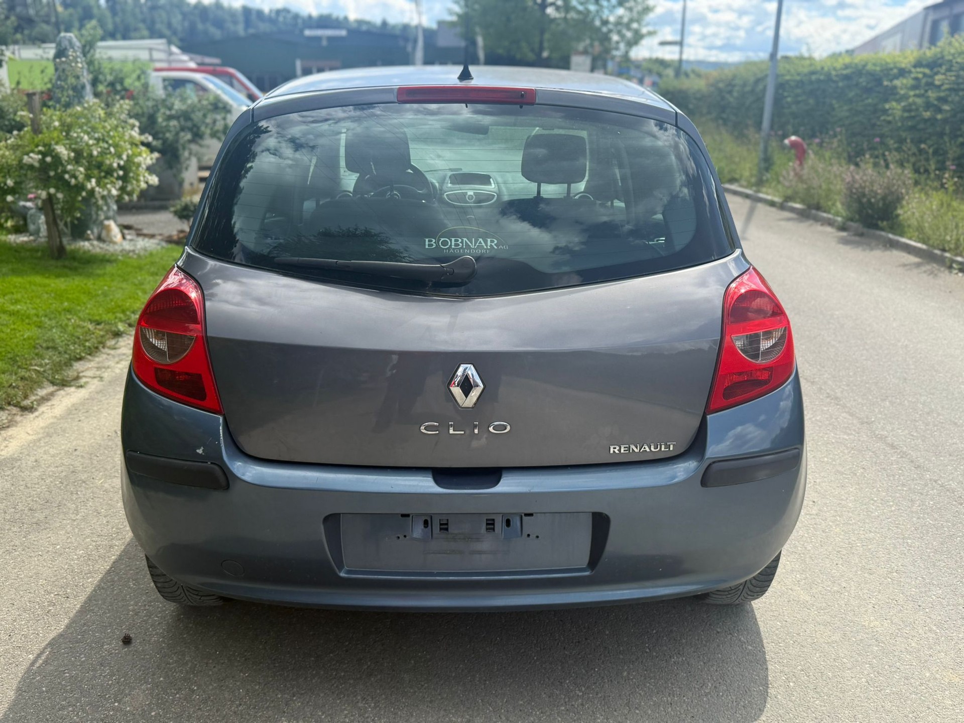 RENAULT Clio 1.6 16V Exception-image-4
