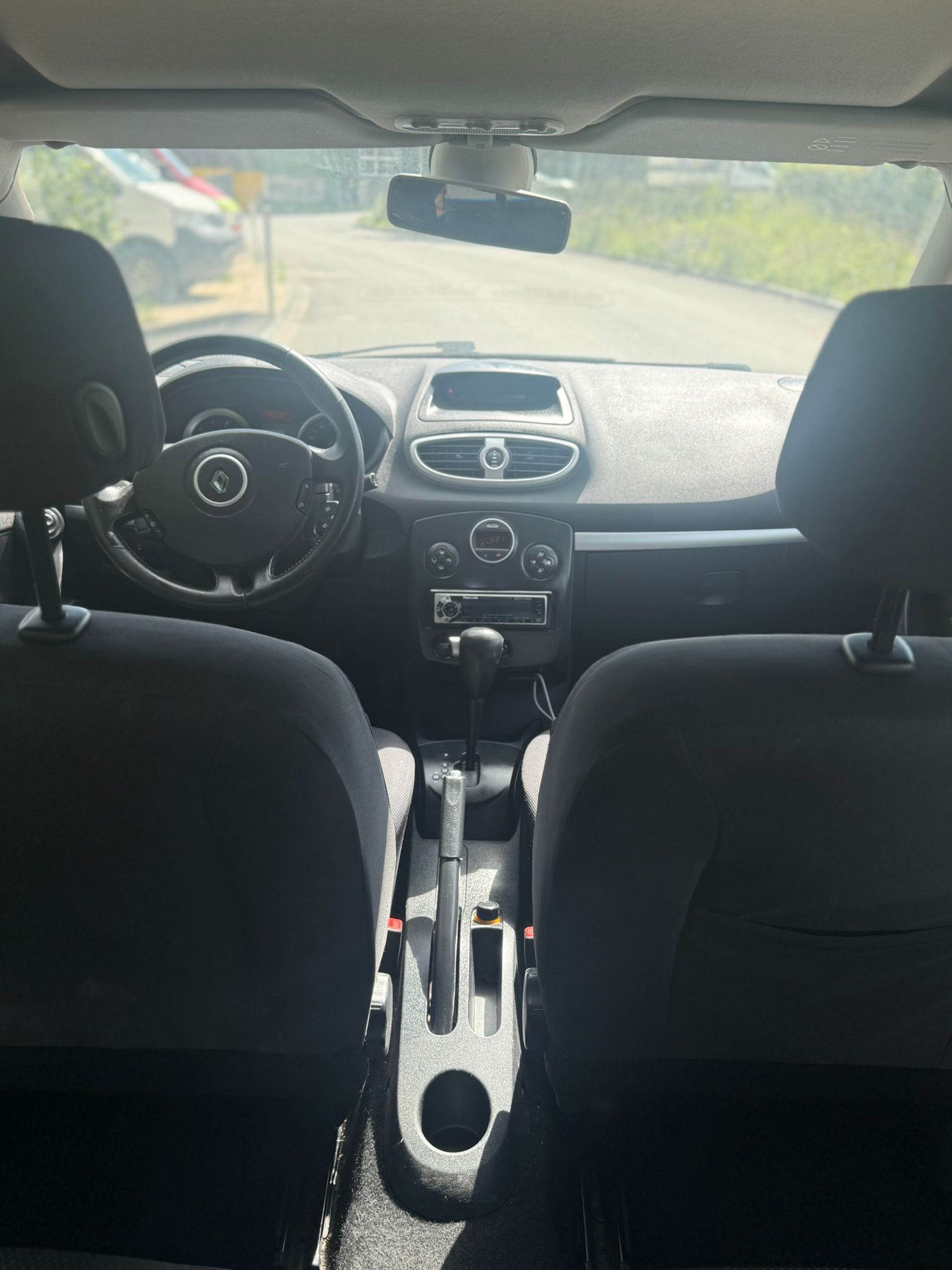 RENAULT Clio 1.6 16V Exception-image-1