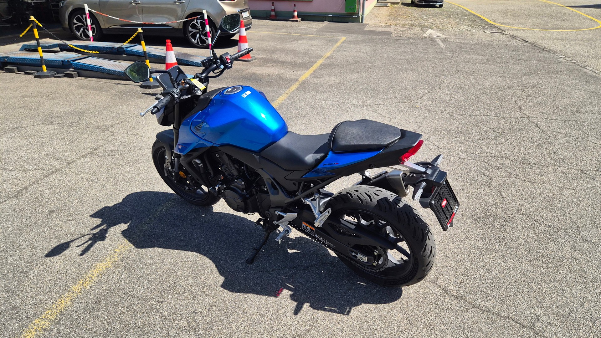 HONDA CB 750 Hornet 35KW-image-4