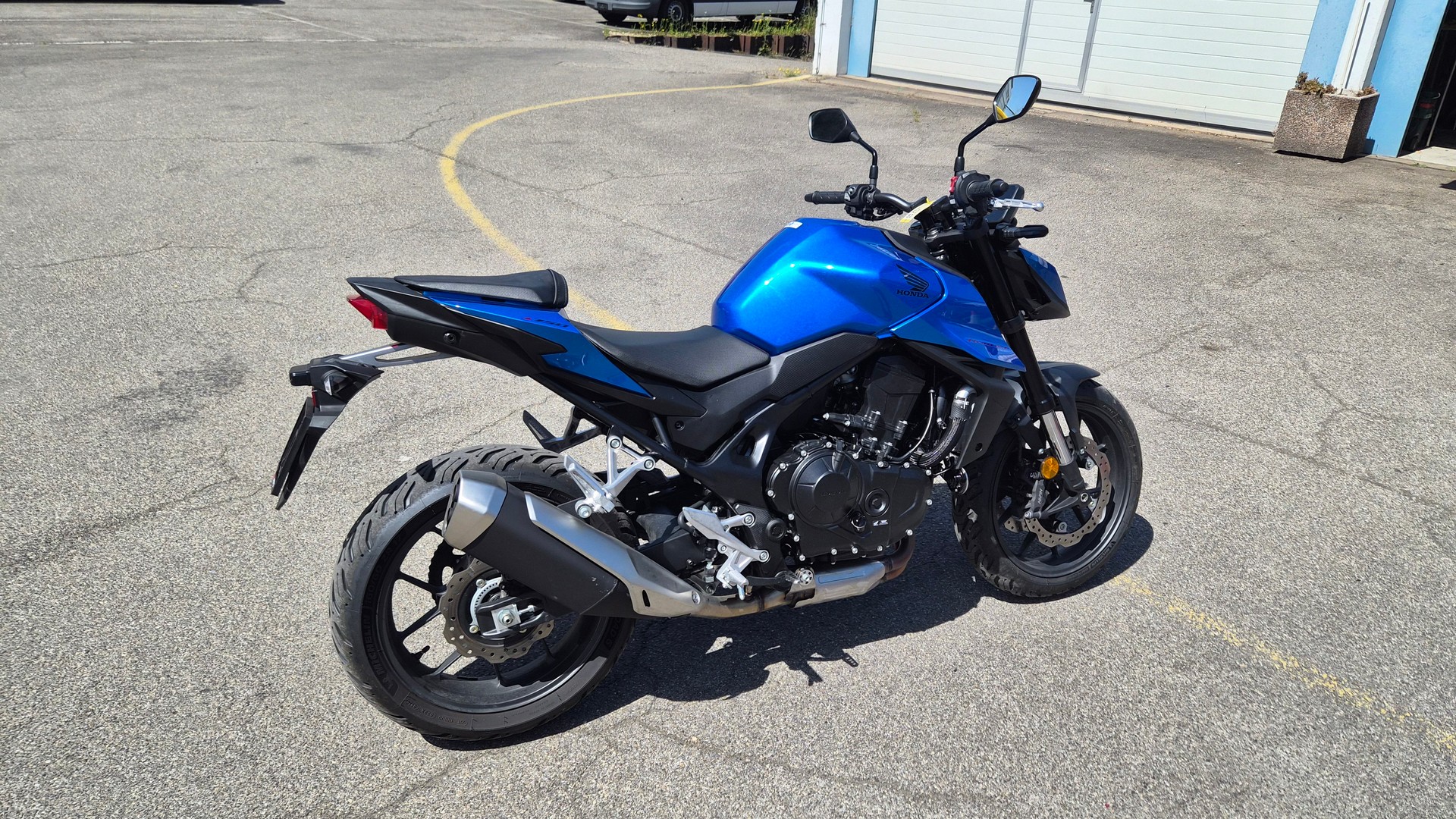 HONDA CB 750 Hornet 35KW-image-3